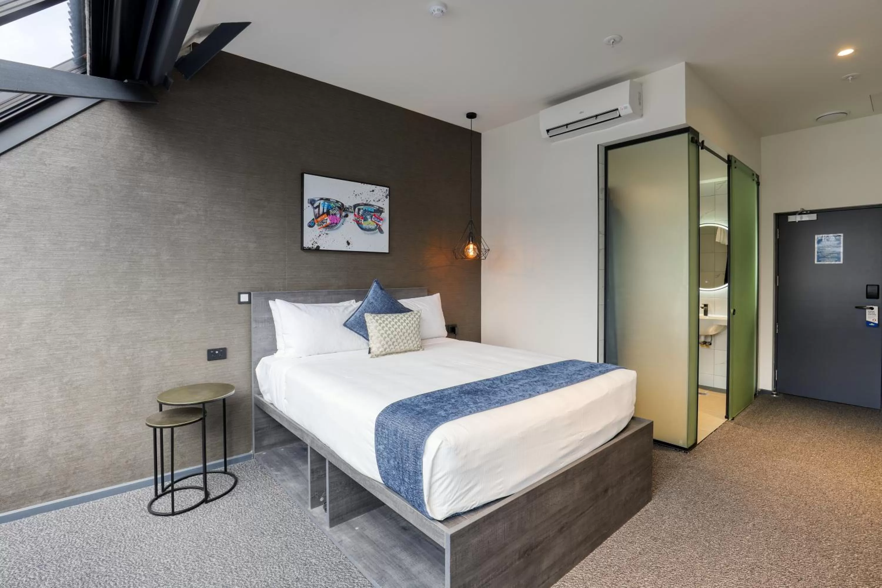 Bedroom, Bed in Microtel by Wyndham Wellington