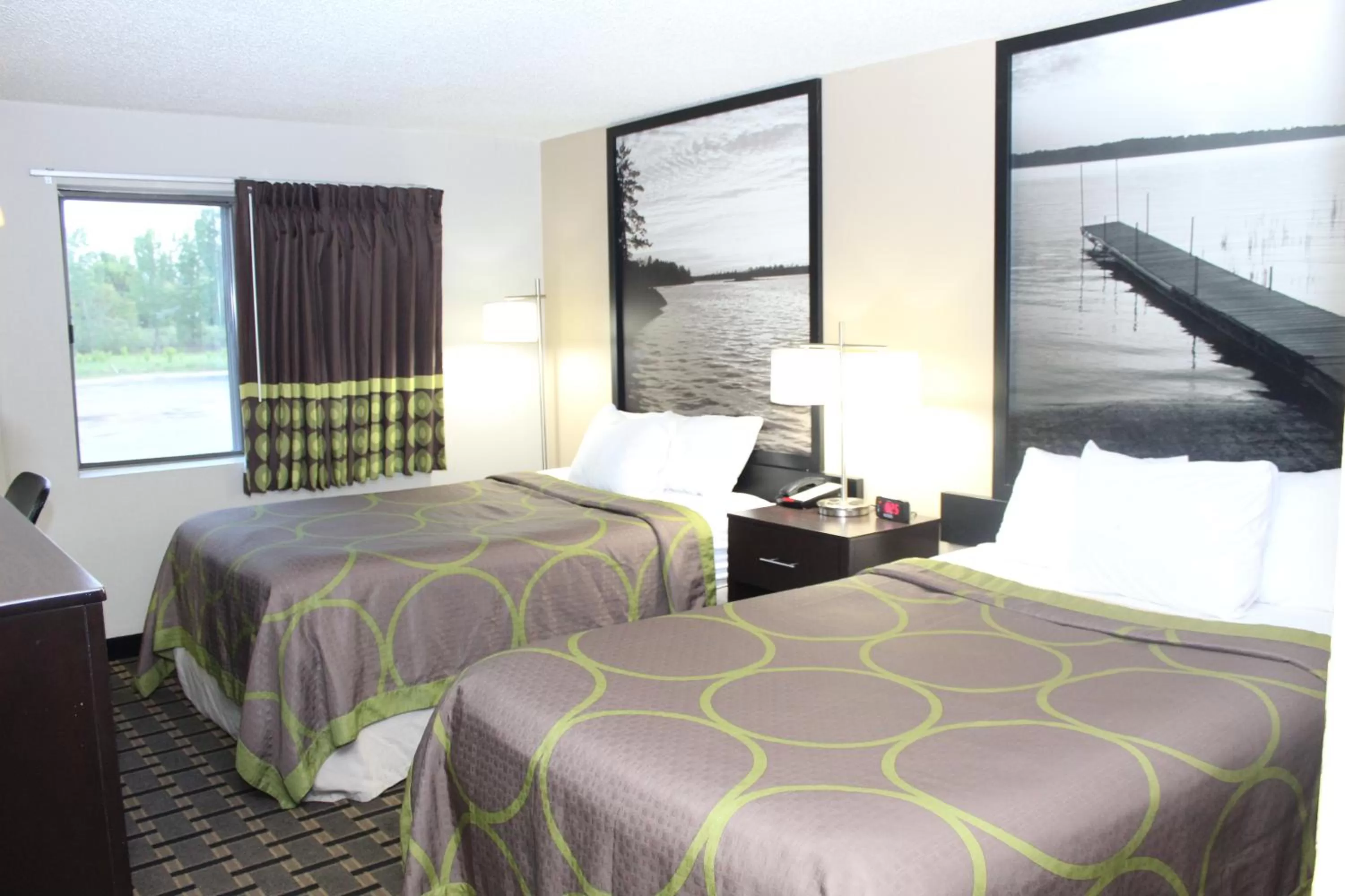 Bed in Super 8 by Wyndham Clear Lake