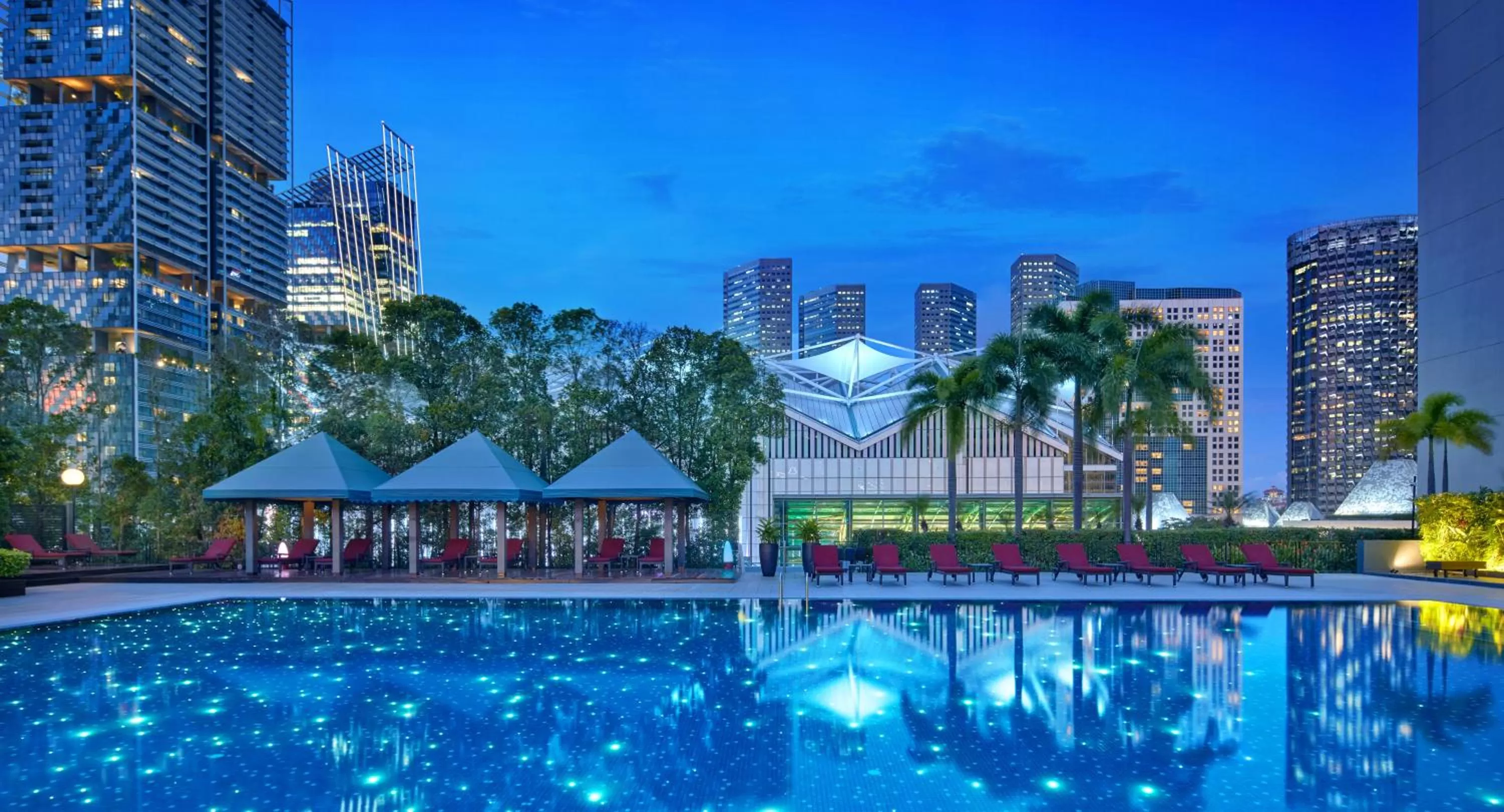 Swimming pool in PARKROYAL COLLECTION Marina Bay, Singapore