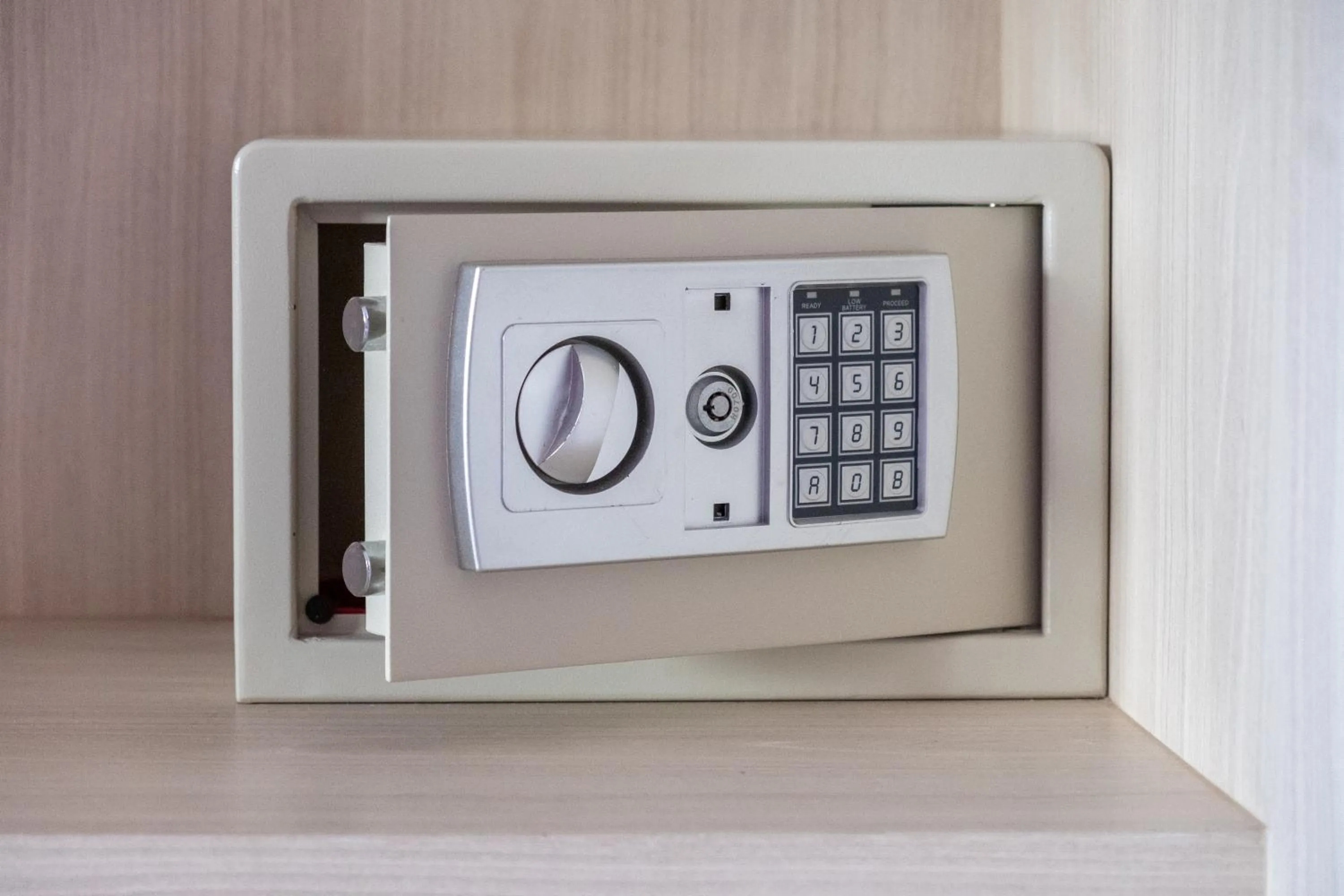 Pinky Bungalow Resort & Villa - SHA Extra Plus