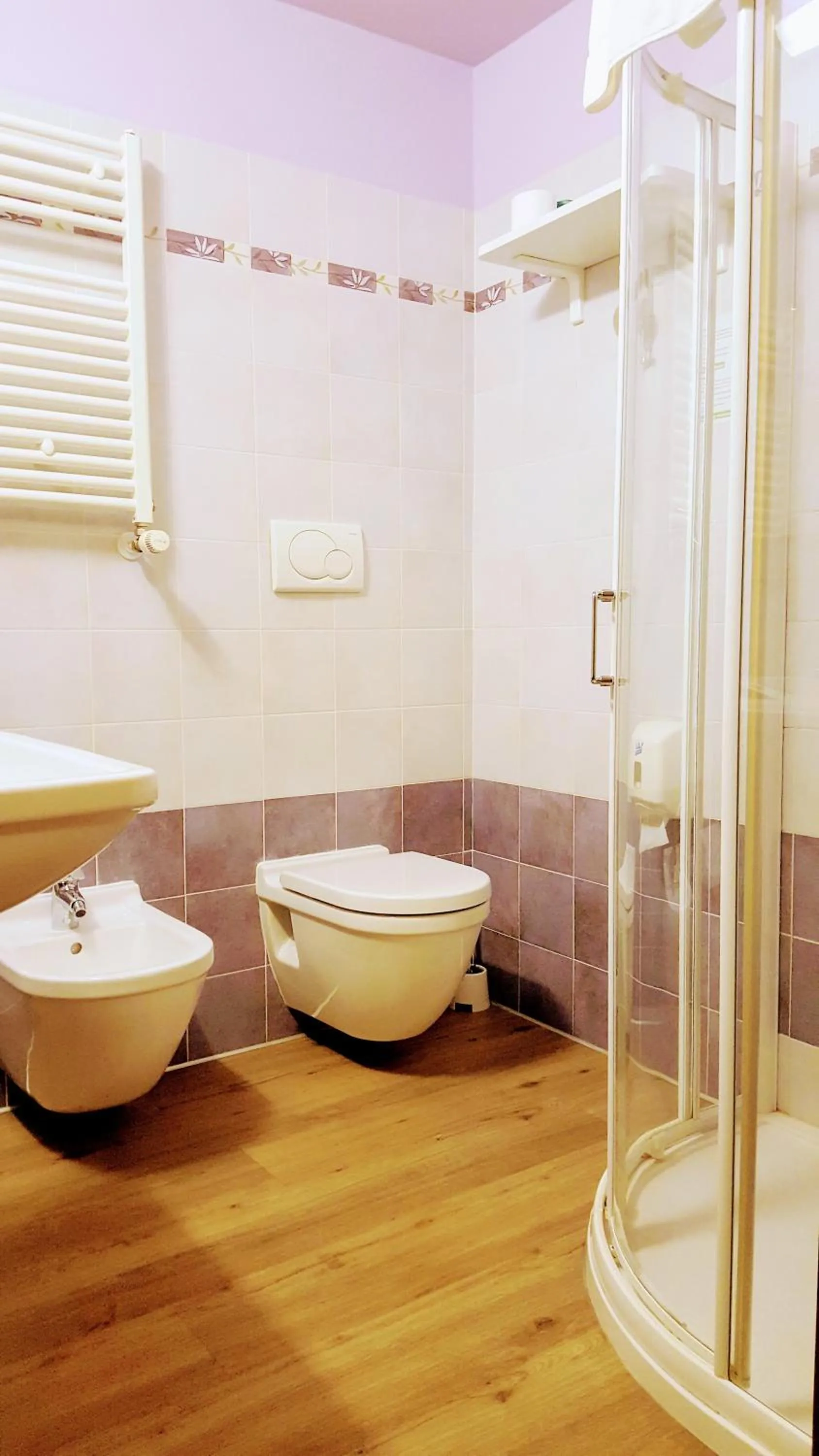 Shower in Locanda Avanguardia