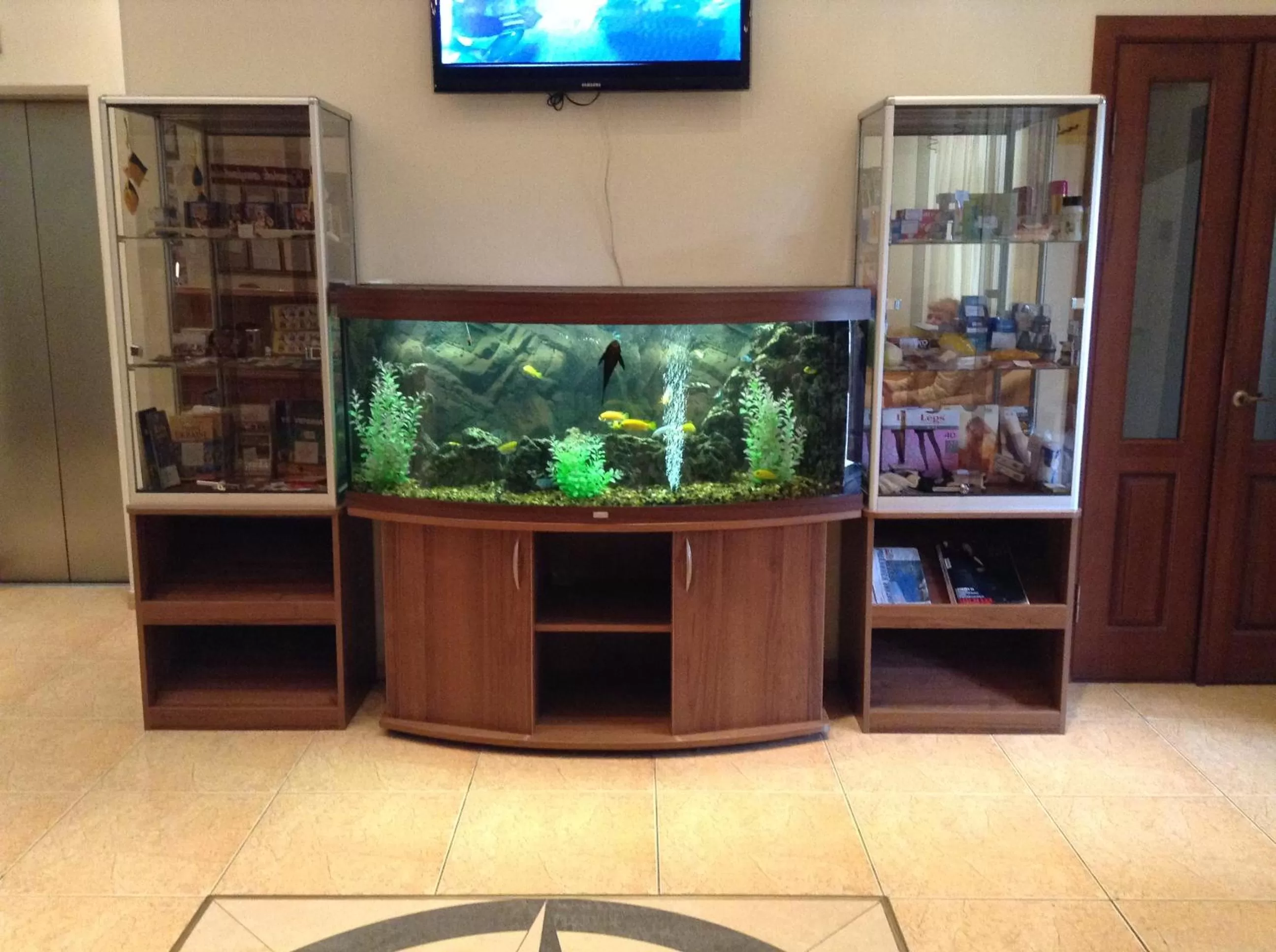 On-site shops in Ligena Hotel