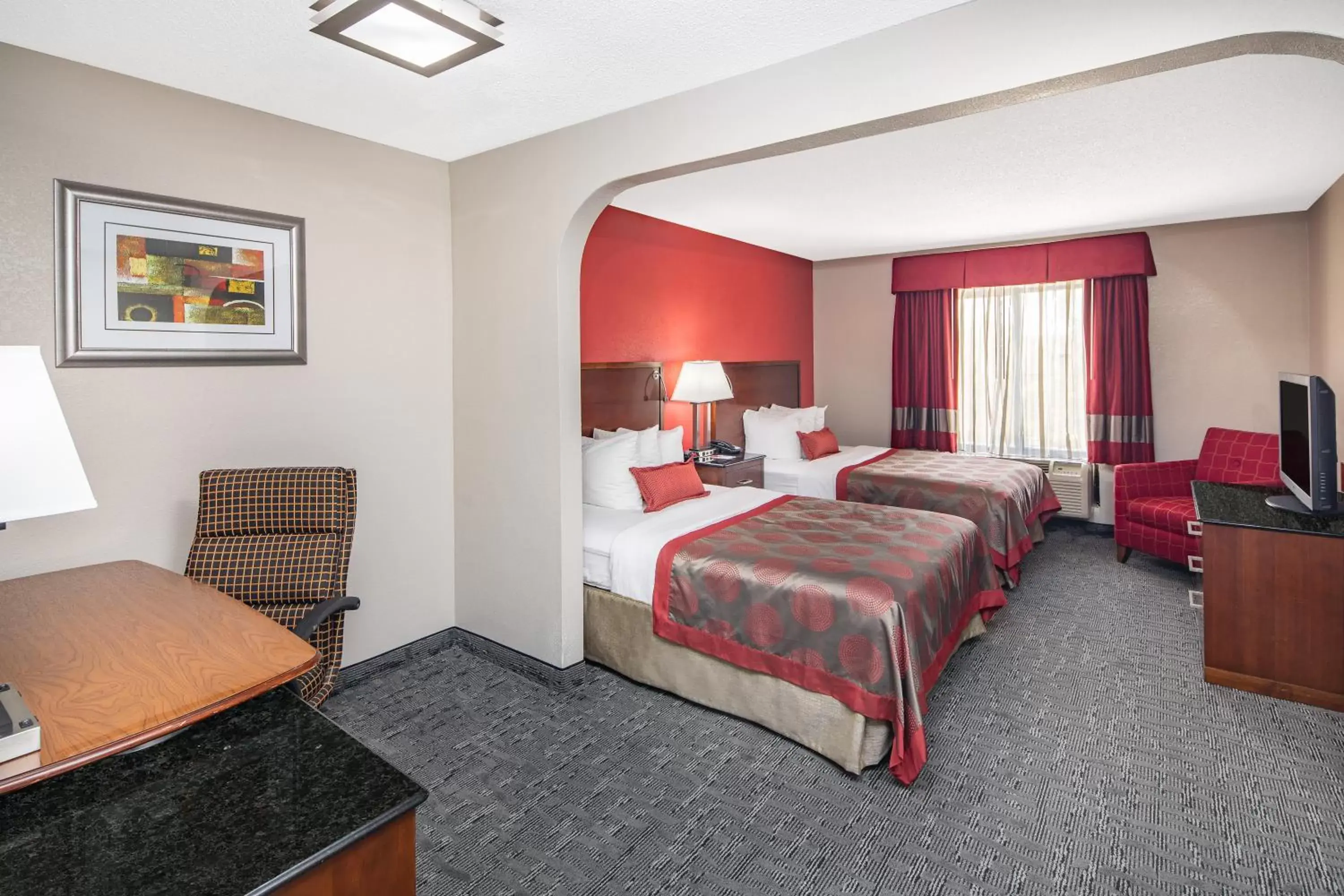 One-Bedroom Suite with Two Double Beds - Non-Smoking in Ramada by Wyndham Alpharetta Atlanta North One-Bedroom Suite with Two Double Beds - Non-Smoking in Ramada by Wyndham Alpharetta Atlanta North