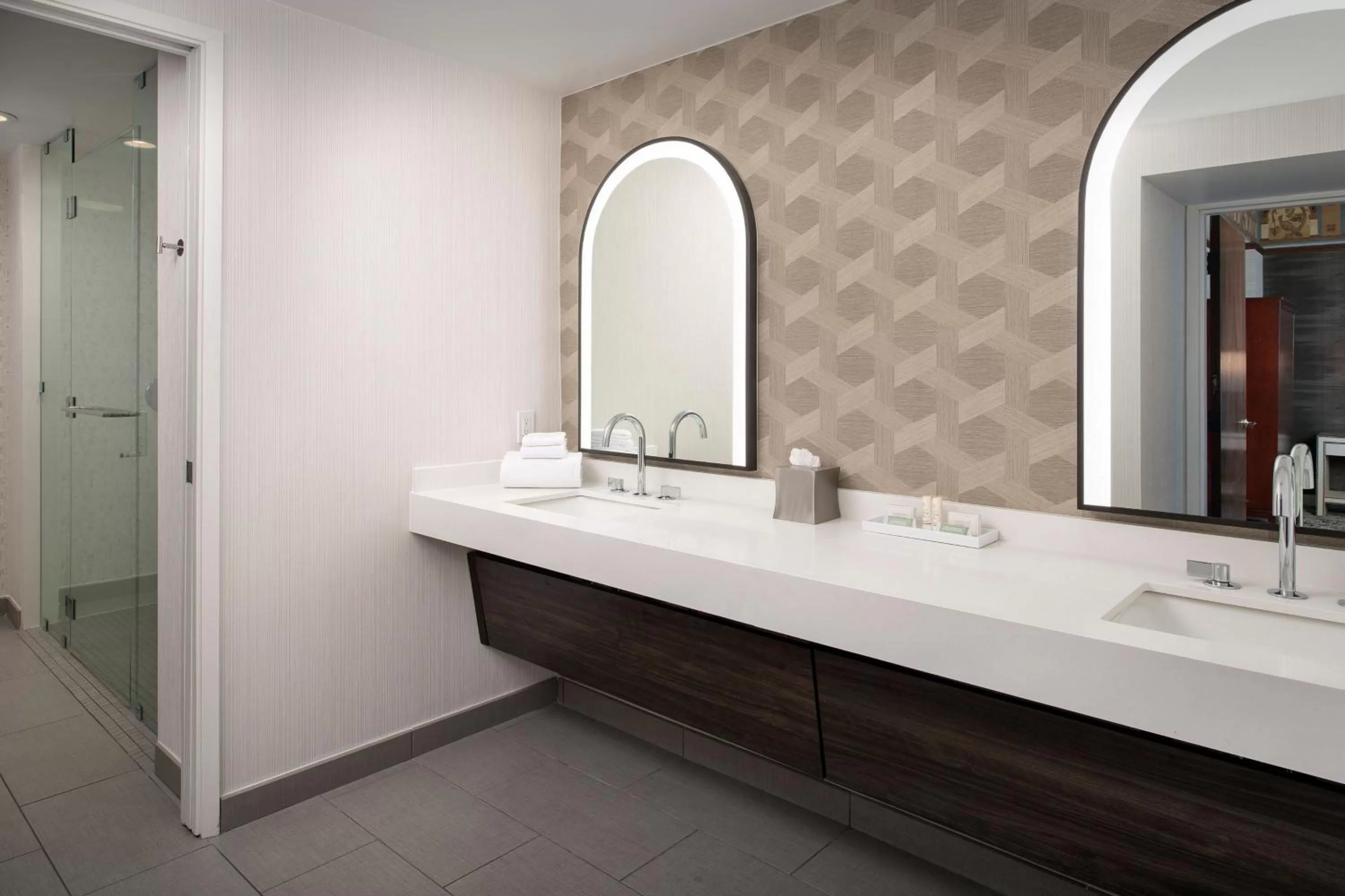 Bathroom in Courtyard by Marriott San Diego Downtown