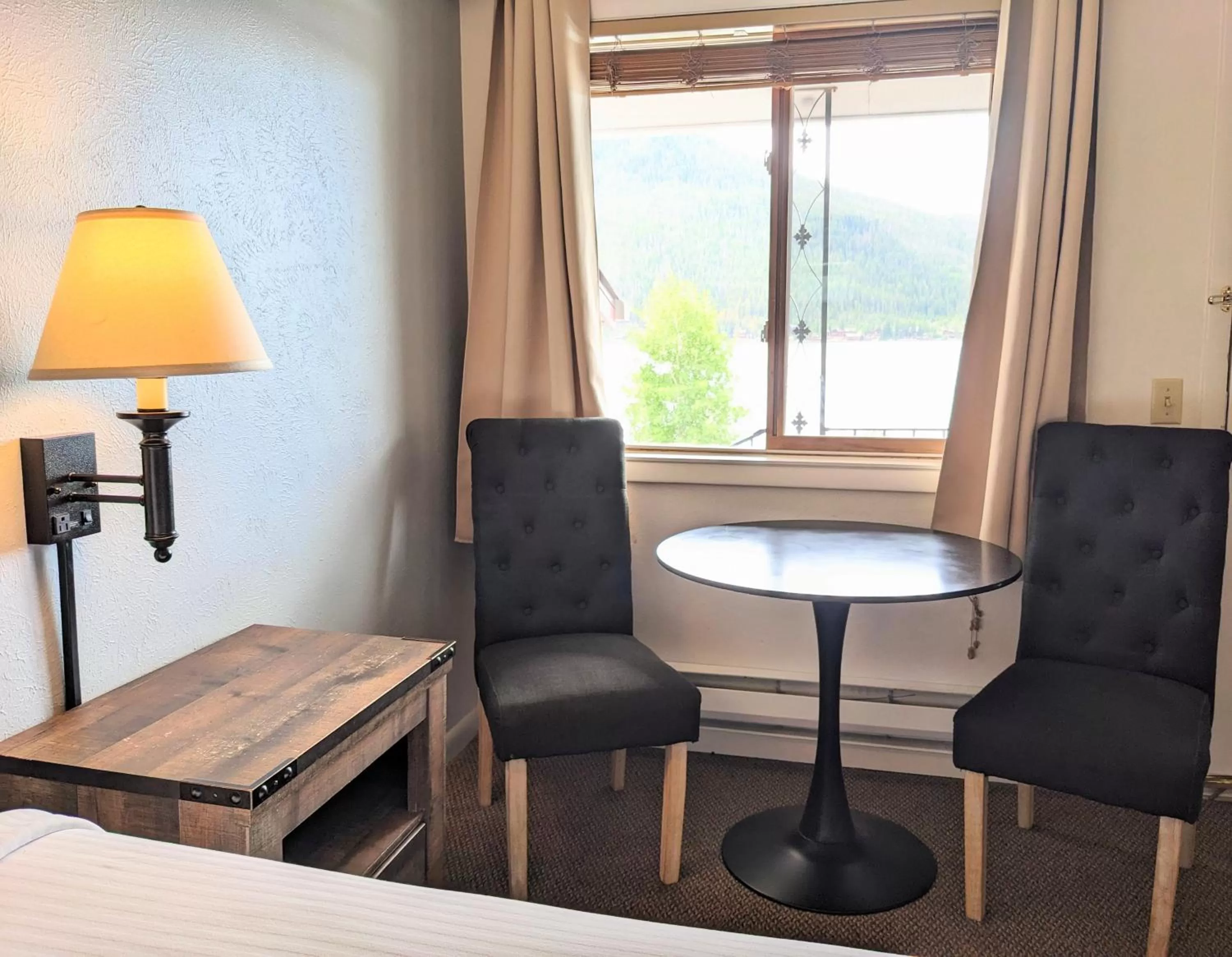 View (from property/room), Seating Area in Western Riviera Lakeside Lodging