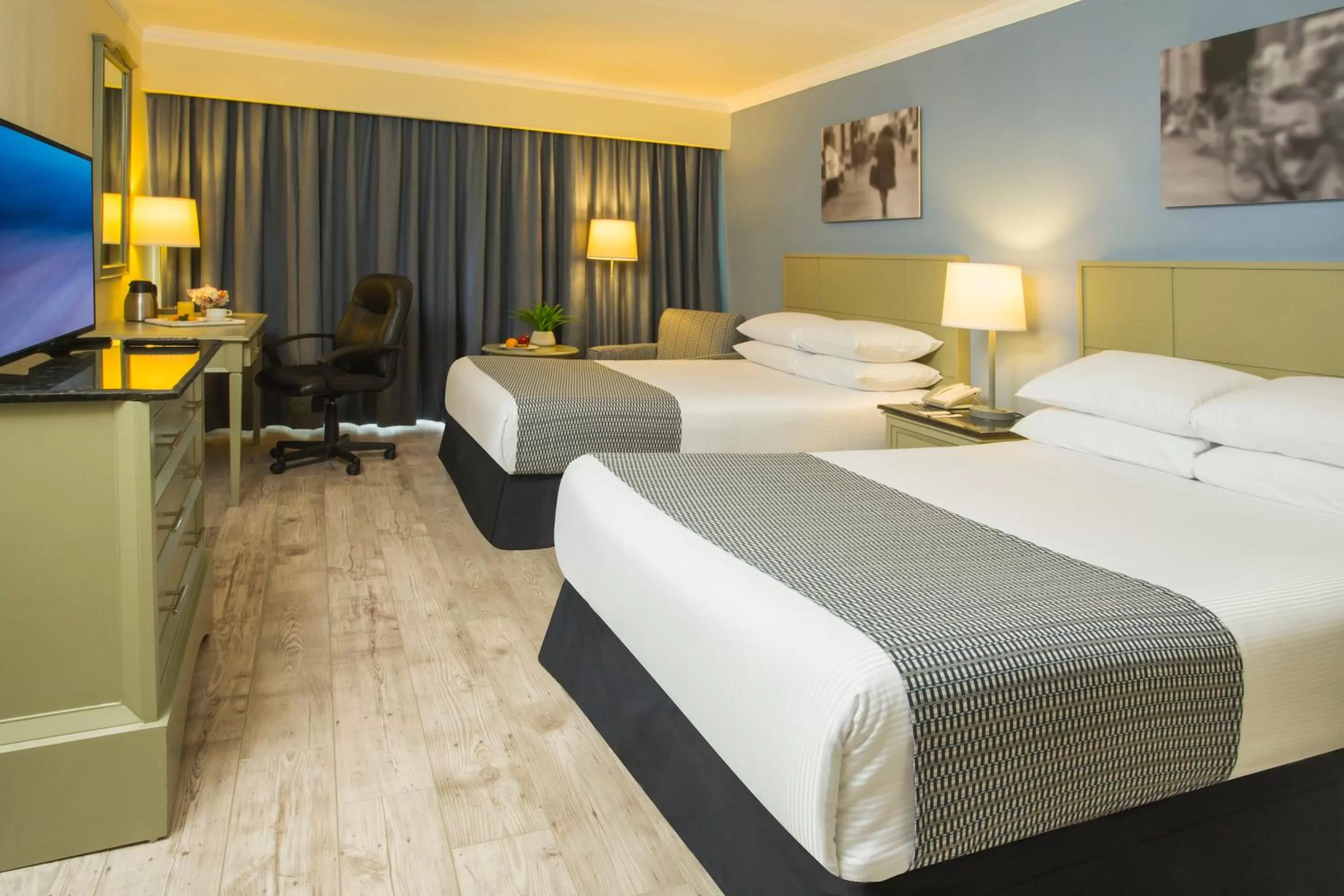 Photo of the whole room, Bed in Krystal Urban Ciudad Juarez by US Consulate