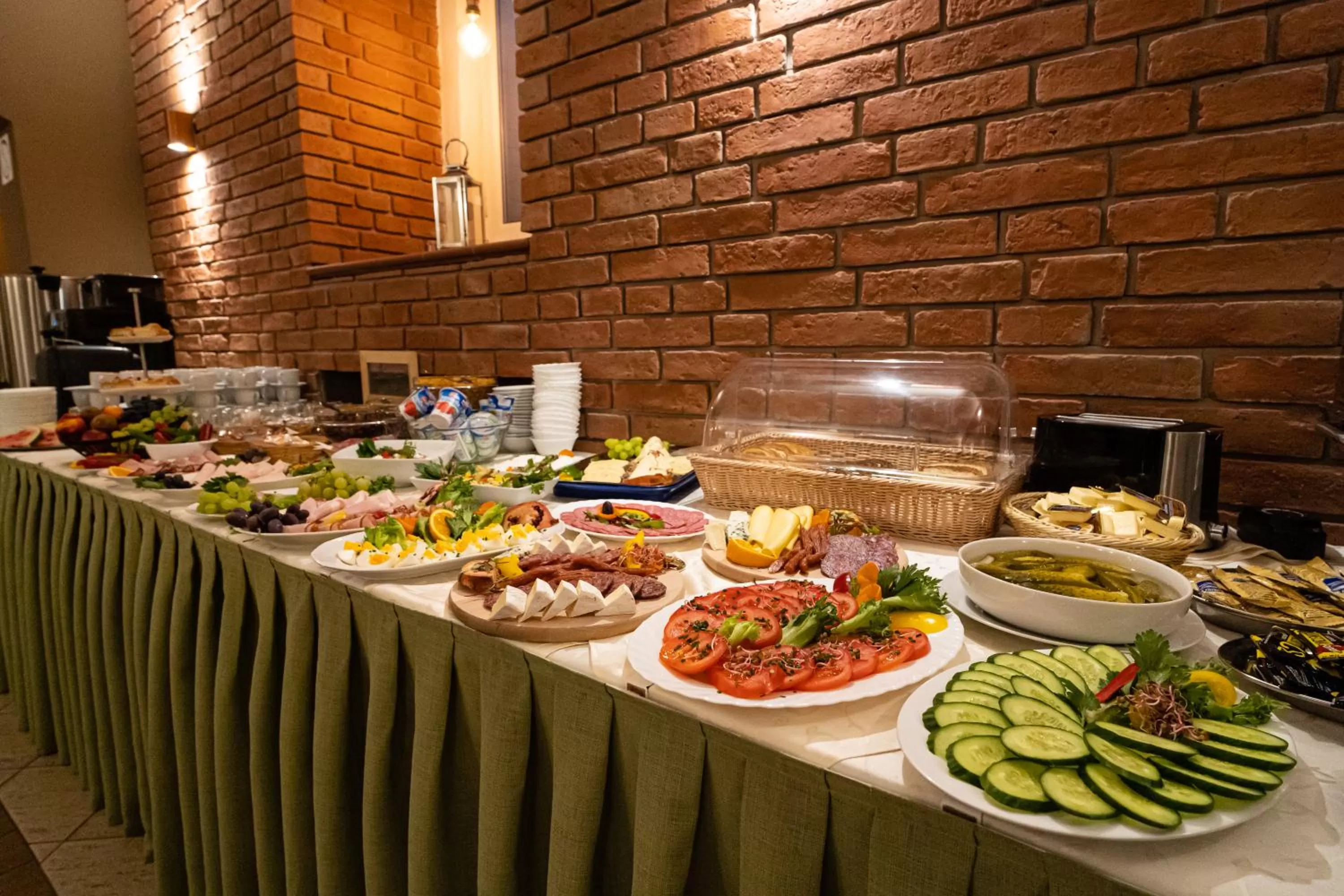 Breakfast in Hotel Polonia