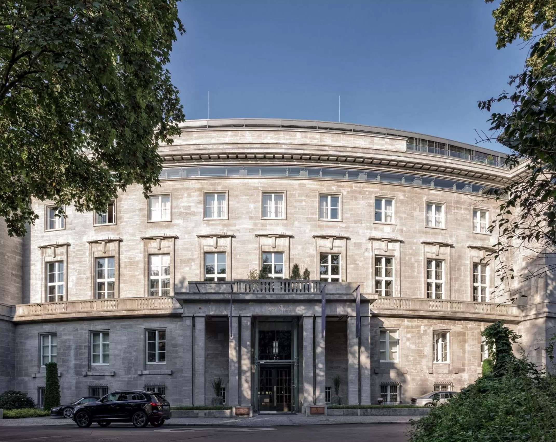 Facade/entrance in SO/ Berlin Das Stue