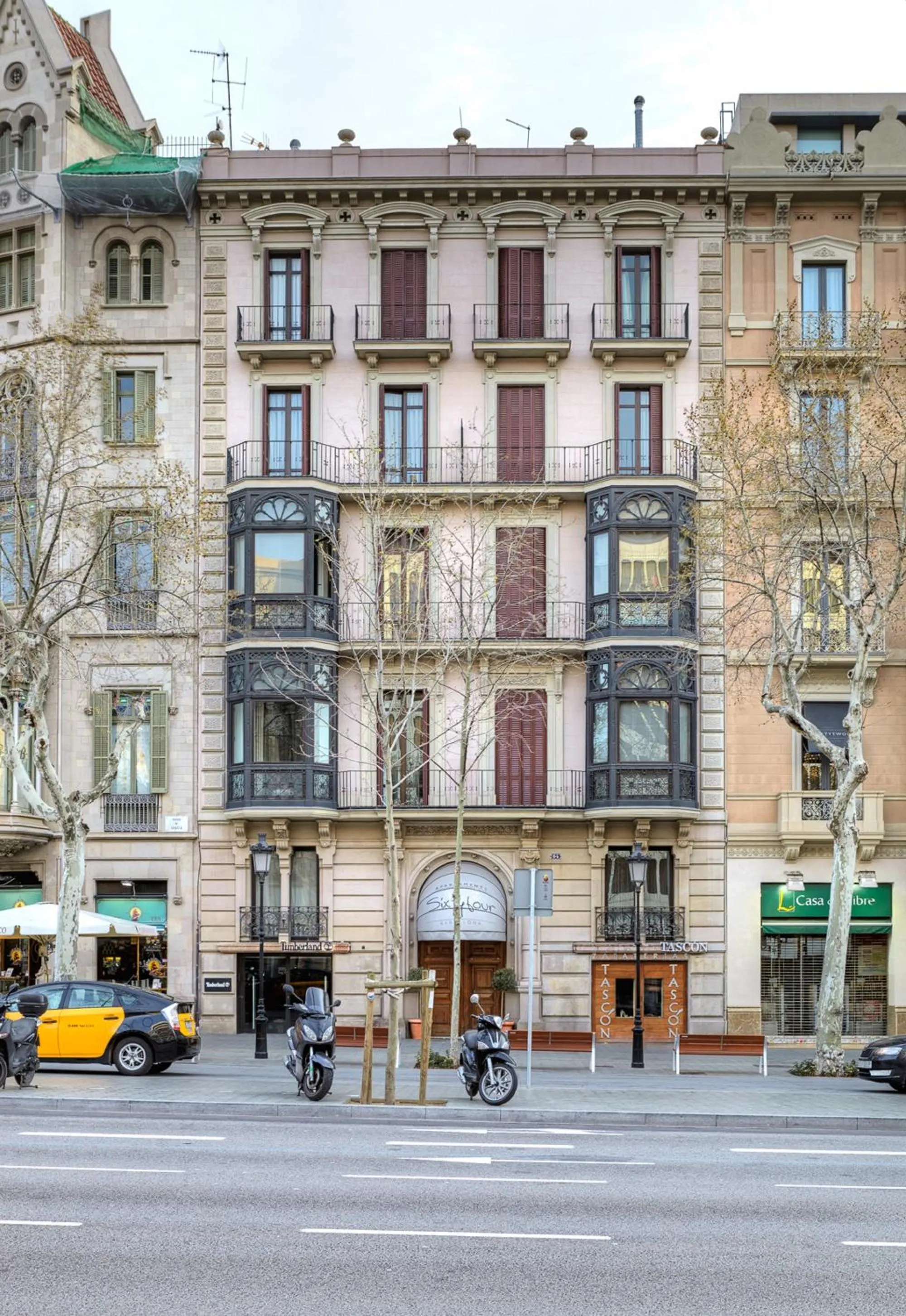 Facade/entrance in Apartments Sixtyfour