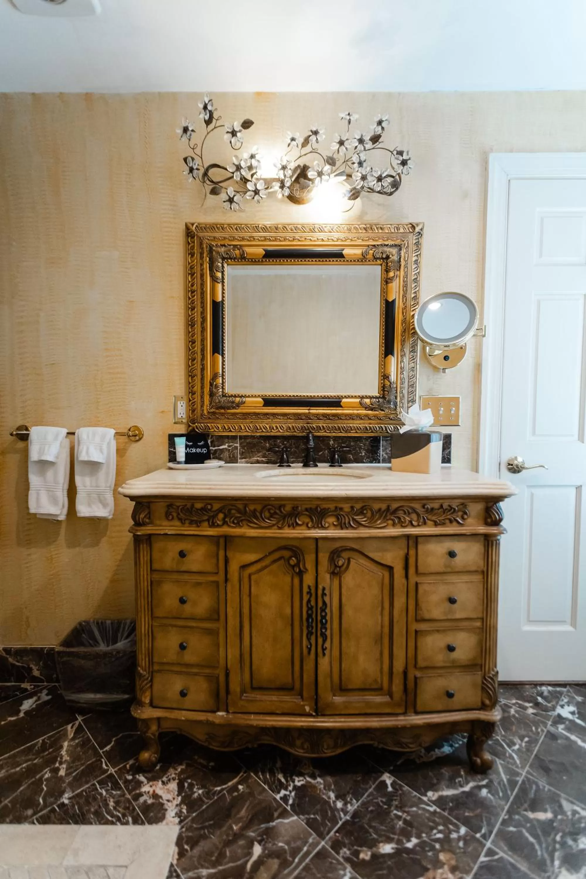 TV/Entertainment Center in 1840s Carrollton Inn