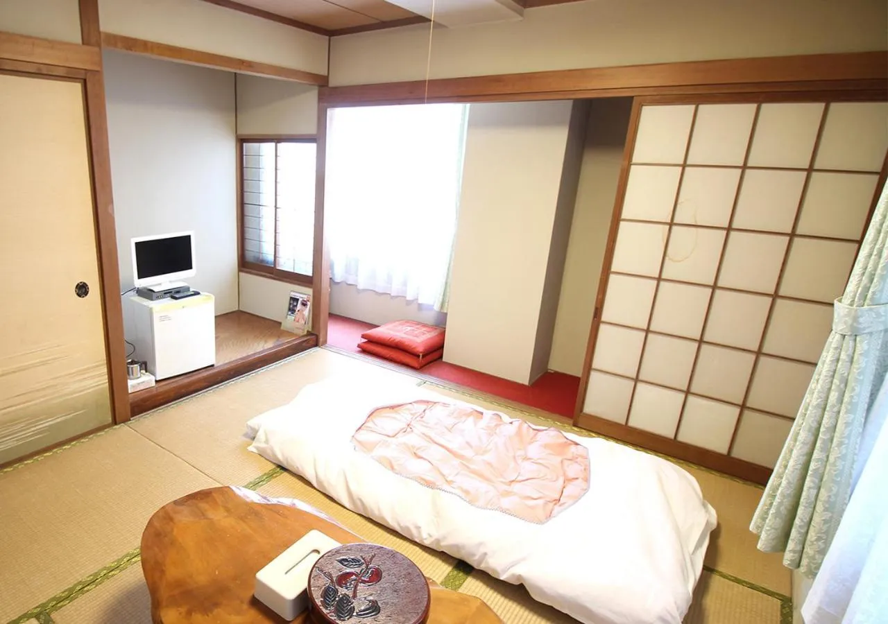 Photo of the whole room, Bed in Royal Inn Shinyamaguchi Ekimae