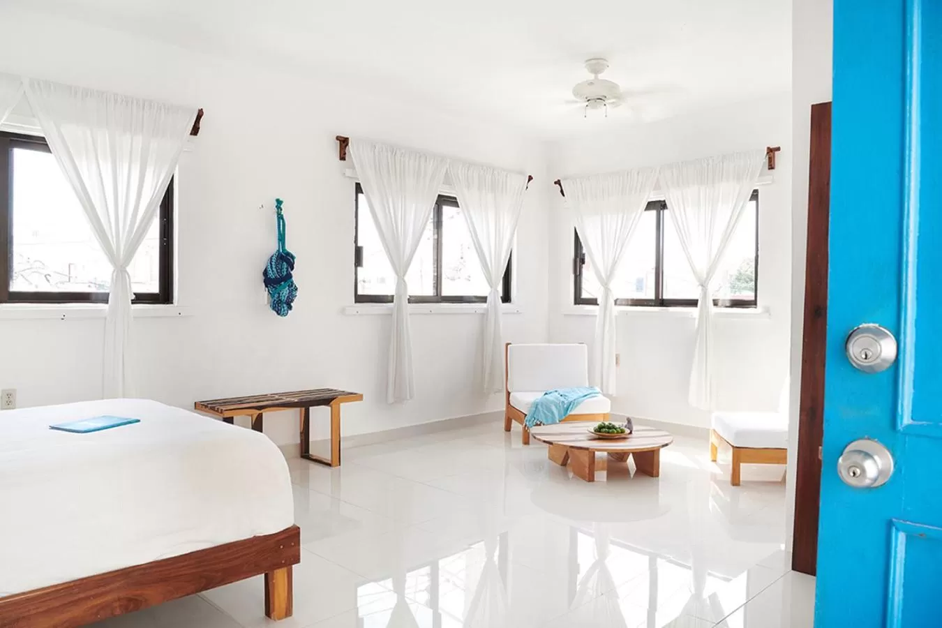 Photo of the whole room, Restaurant/Places to Eat in Casa el Pio