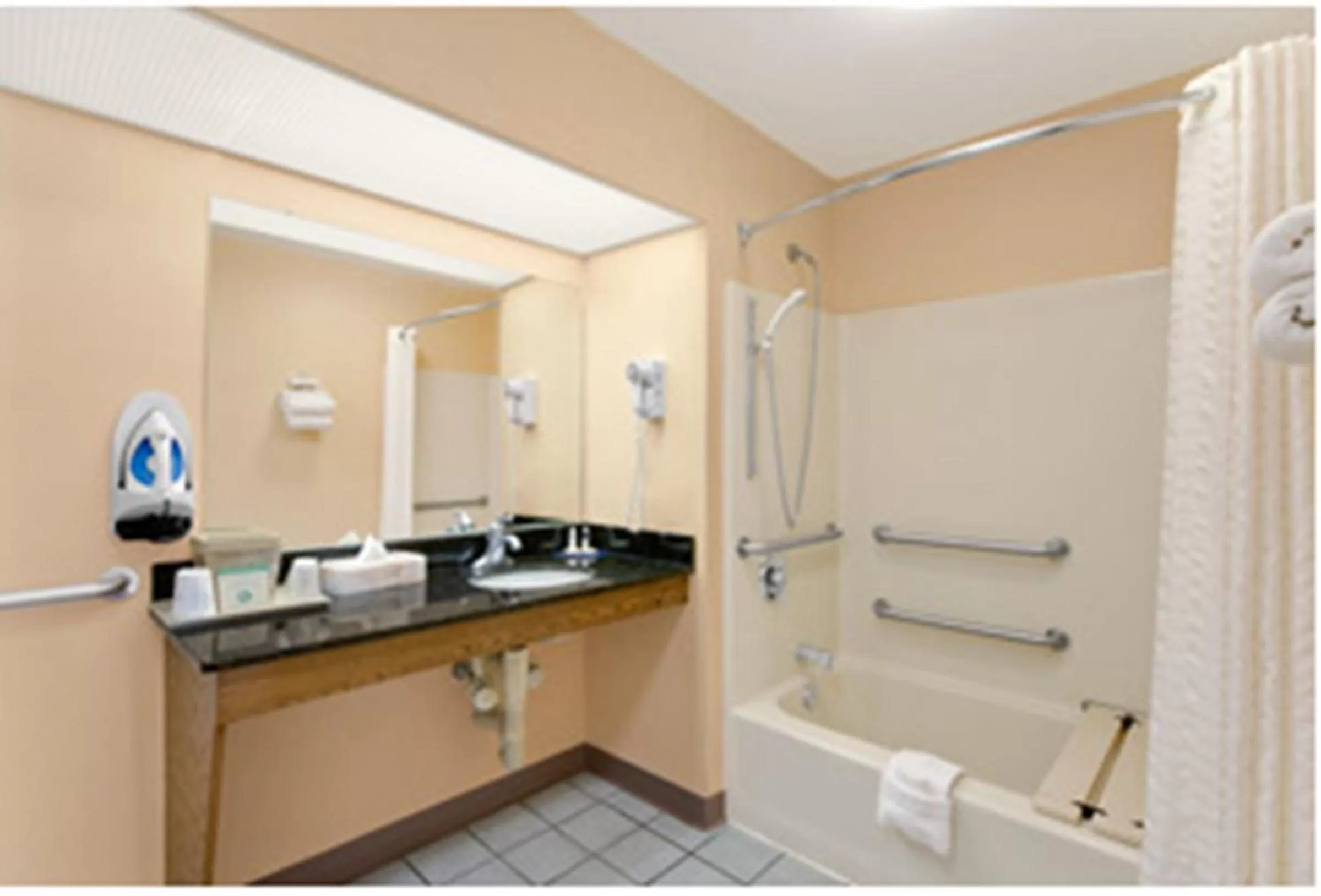 Bathroom in Baymont by Wyndham Eden