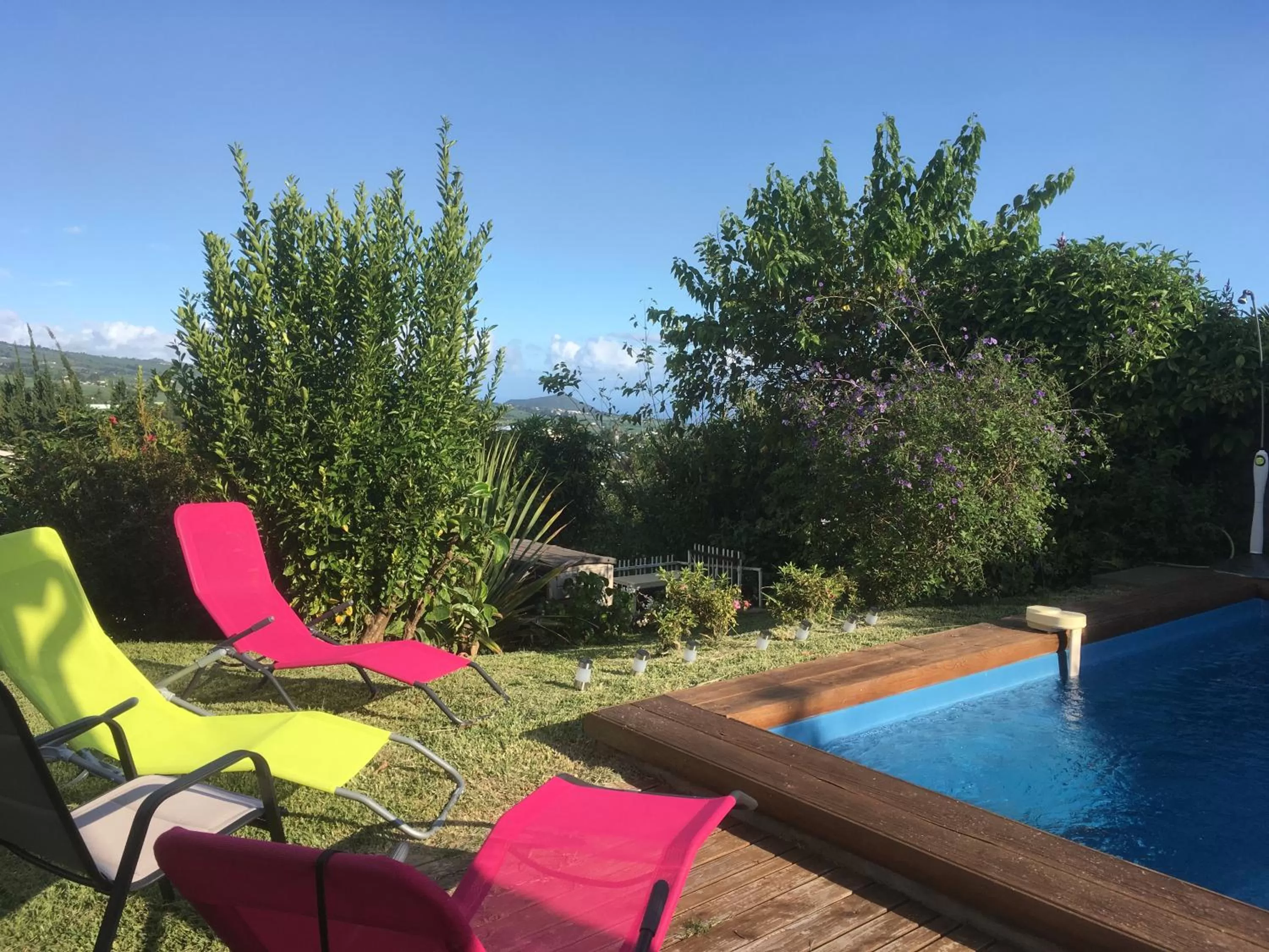 Pool view in Caloupilé