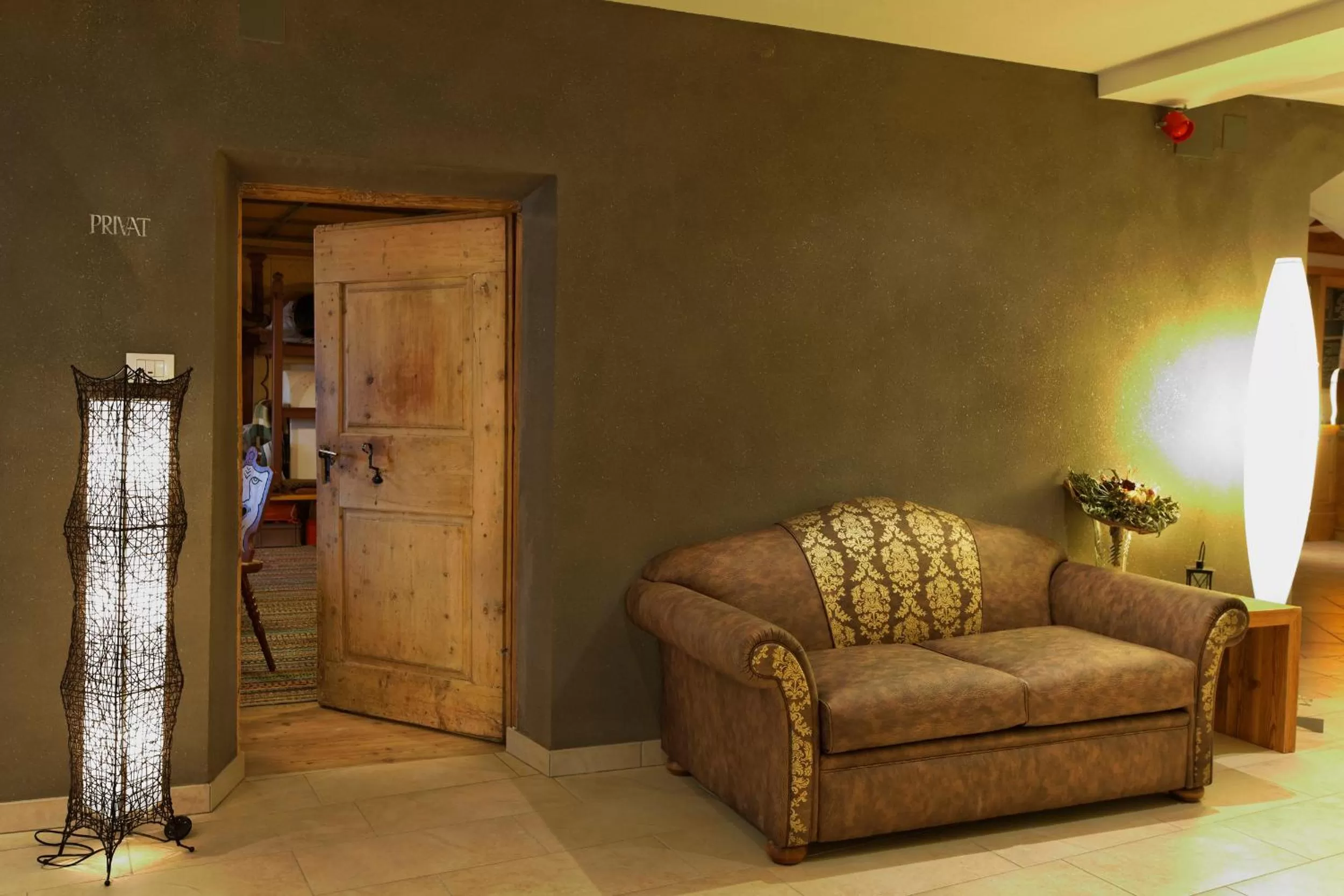 Seating area in Hotel Amaten