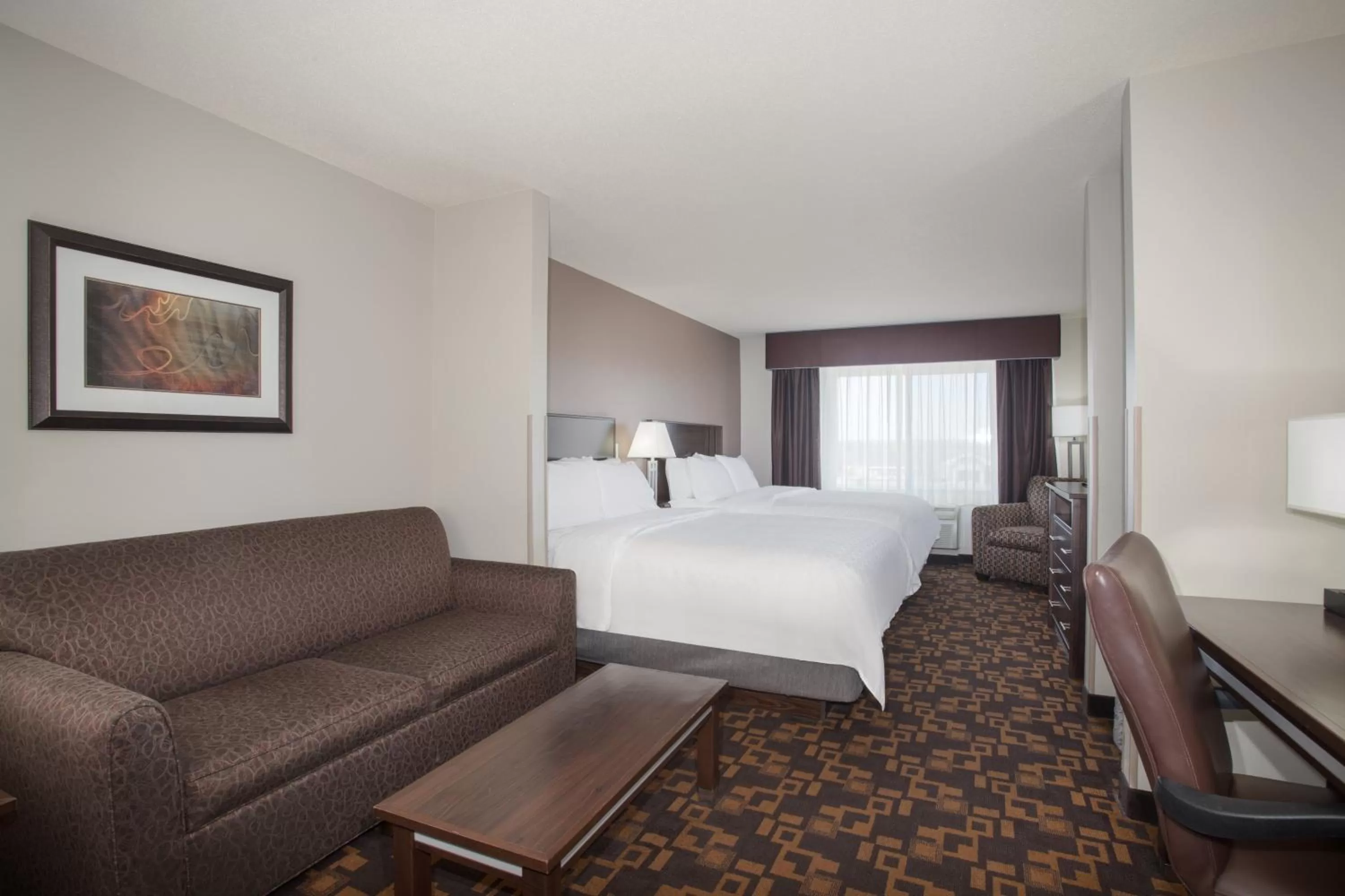 Photo of the whole room, Bed in Holiday Inn Express & Suites Yankton by IHG
