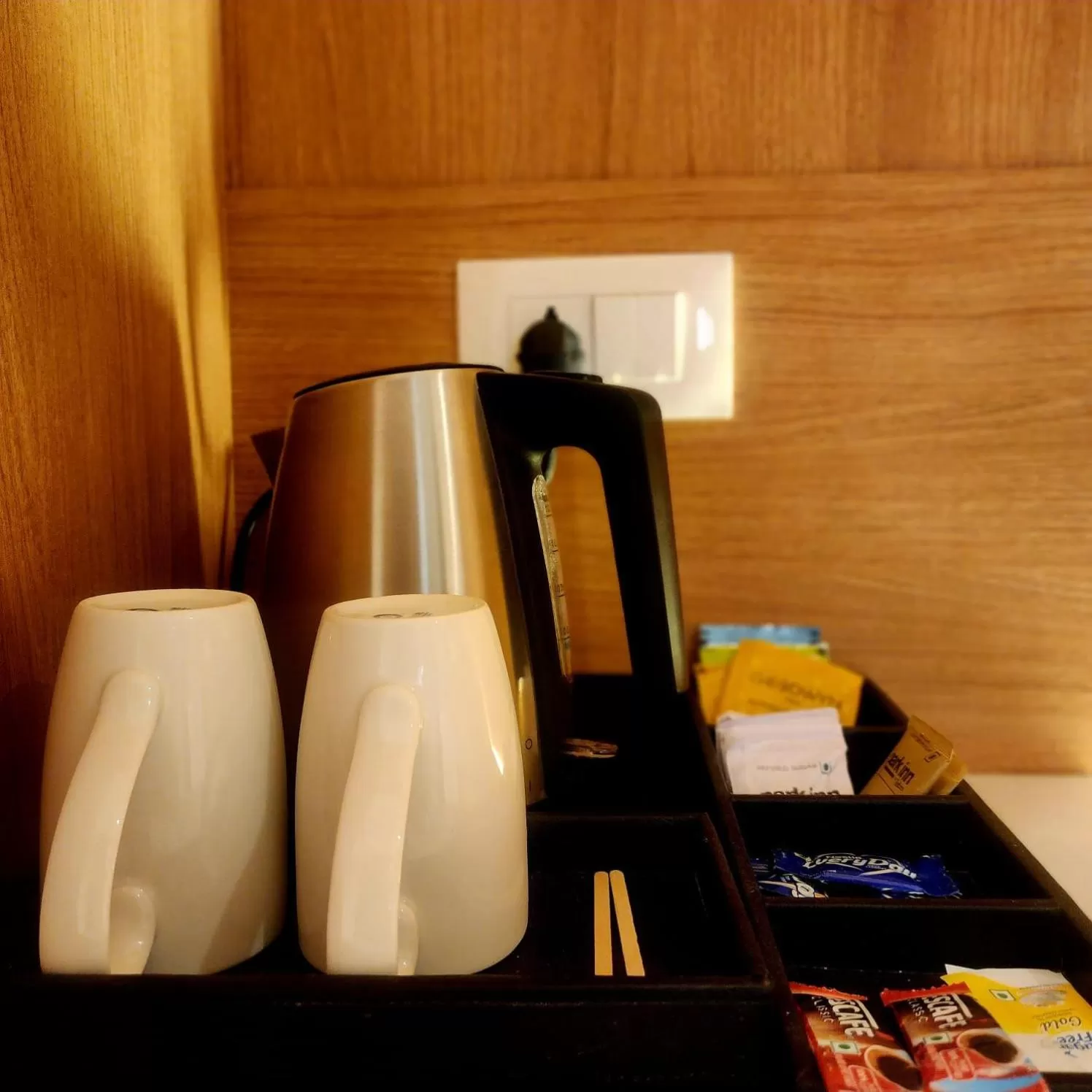 Coffee/tea facilities in Park Inn by Radisson Gwalior