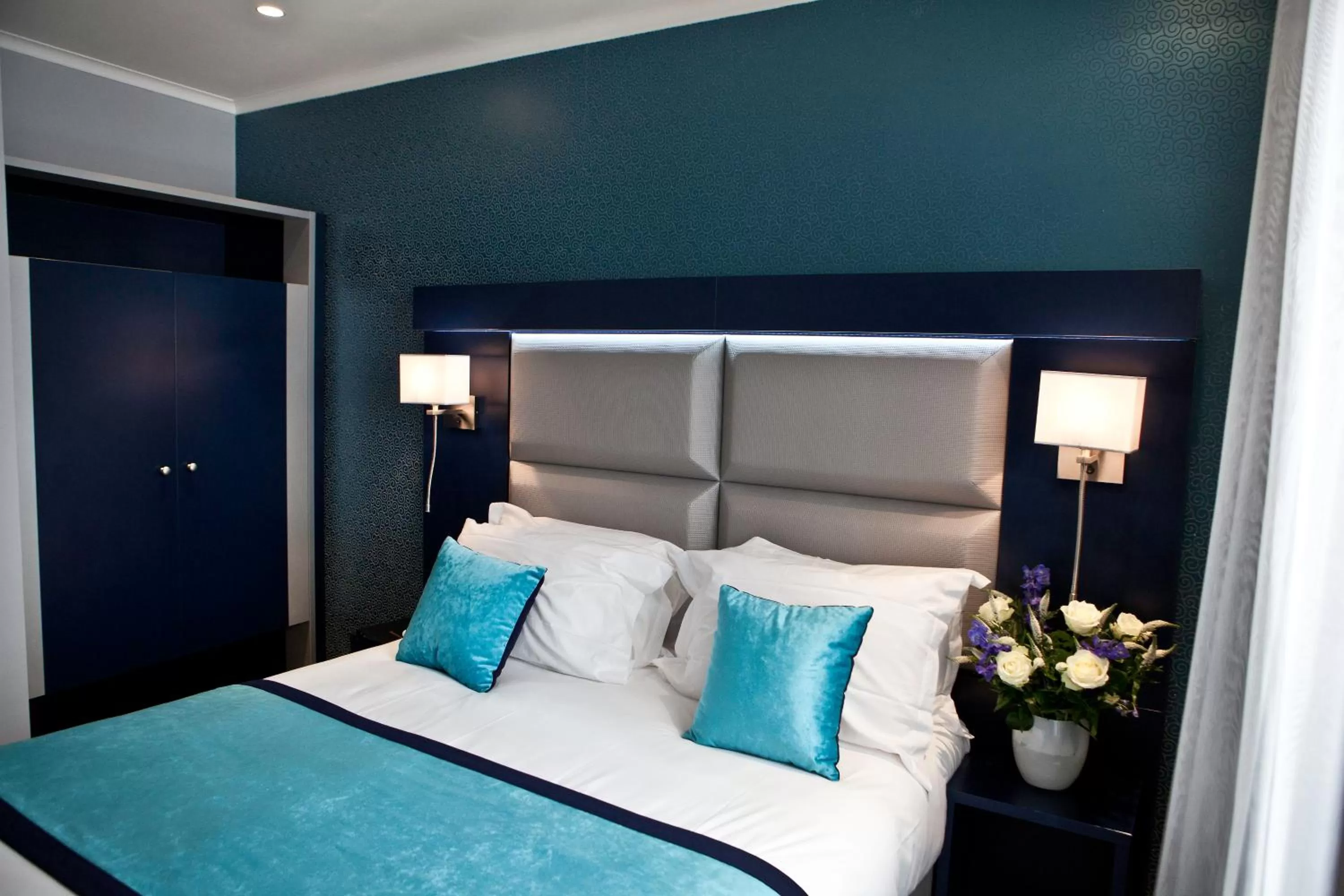 Bed in Prince Albert Montmartre