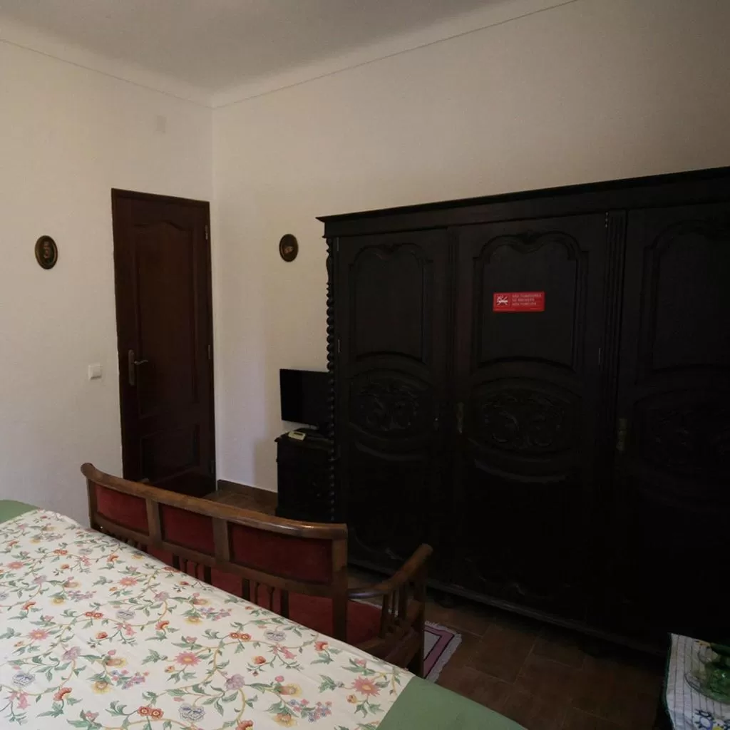 Bed in Quinta do Freixo