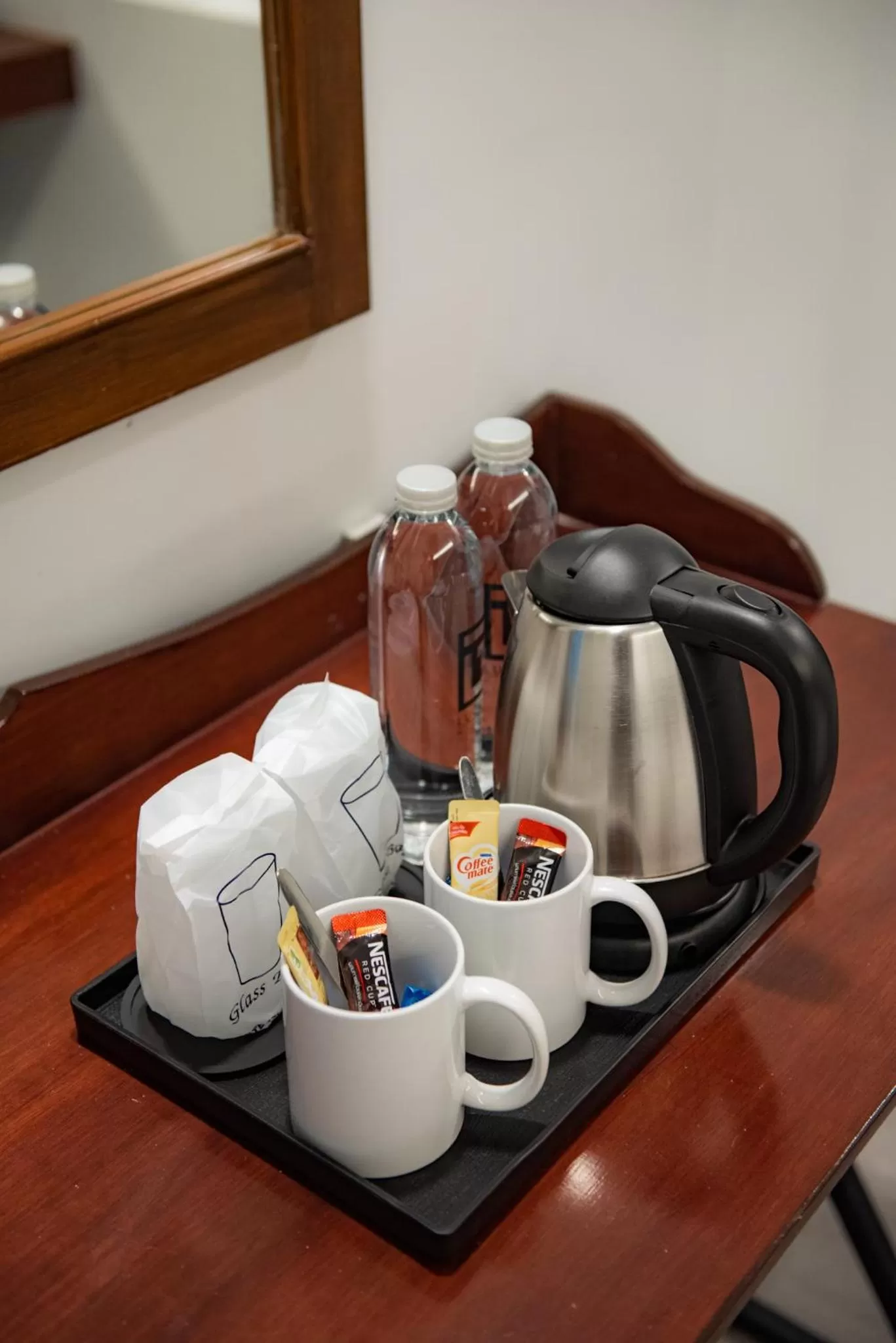 Coffee/tea facilities in Luck Thai Hotel