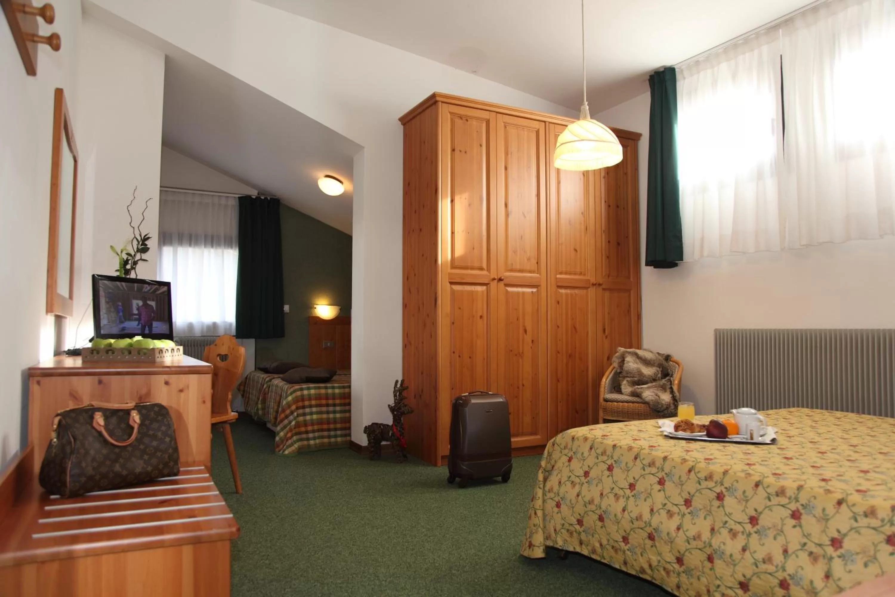 TV and multimedia, Bed in Hotel Nigritella