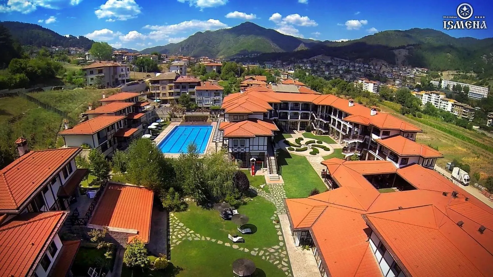 Property building in SPA Hotel Ismena