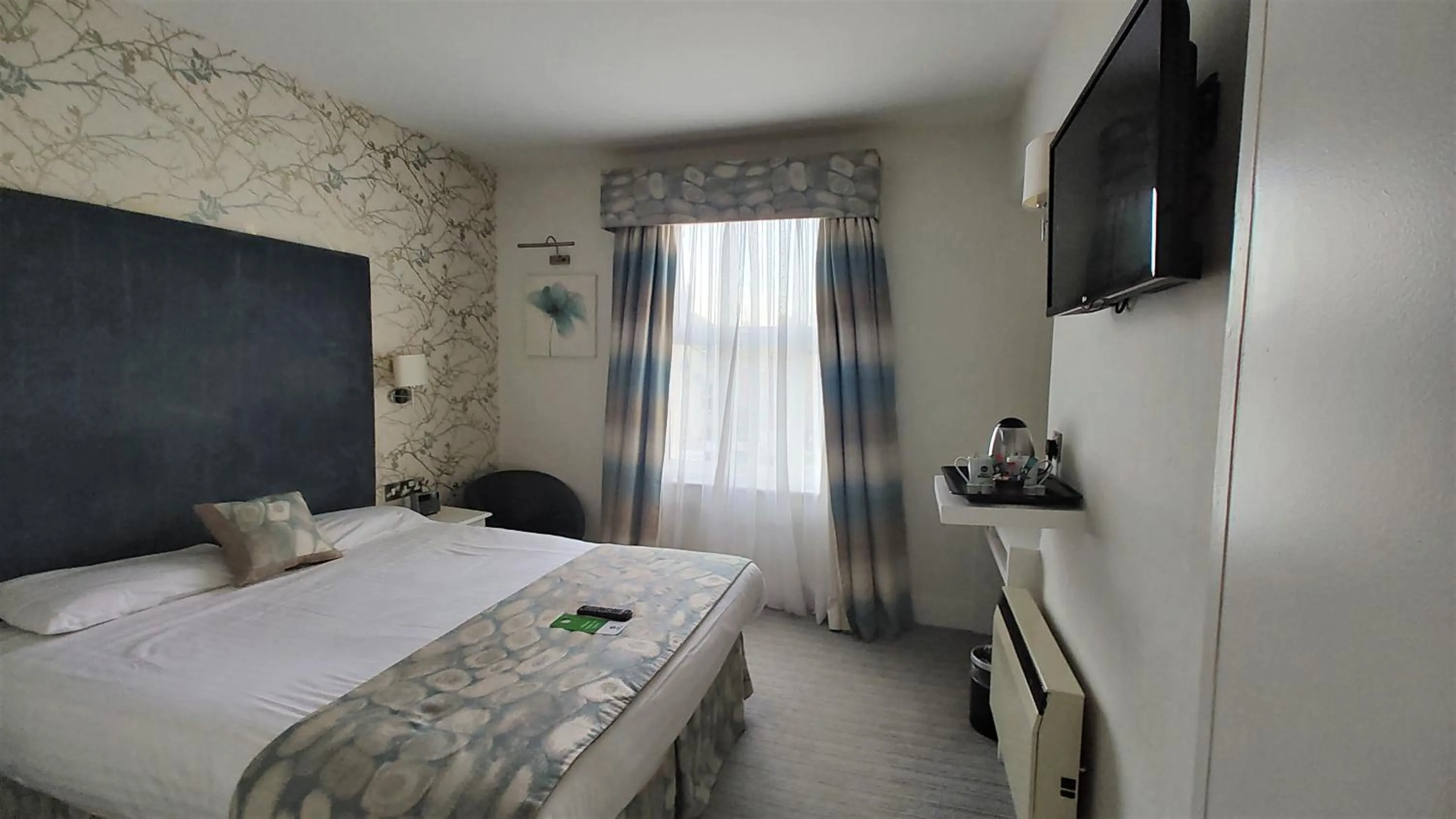 Bedroom, Bed in Best Western York House Hotel