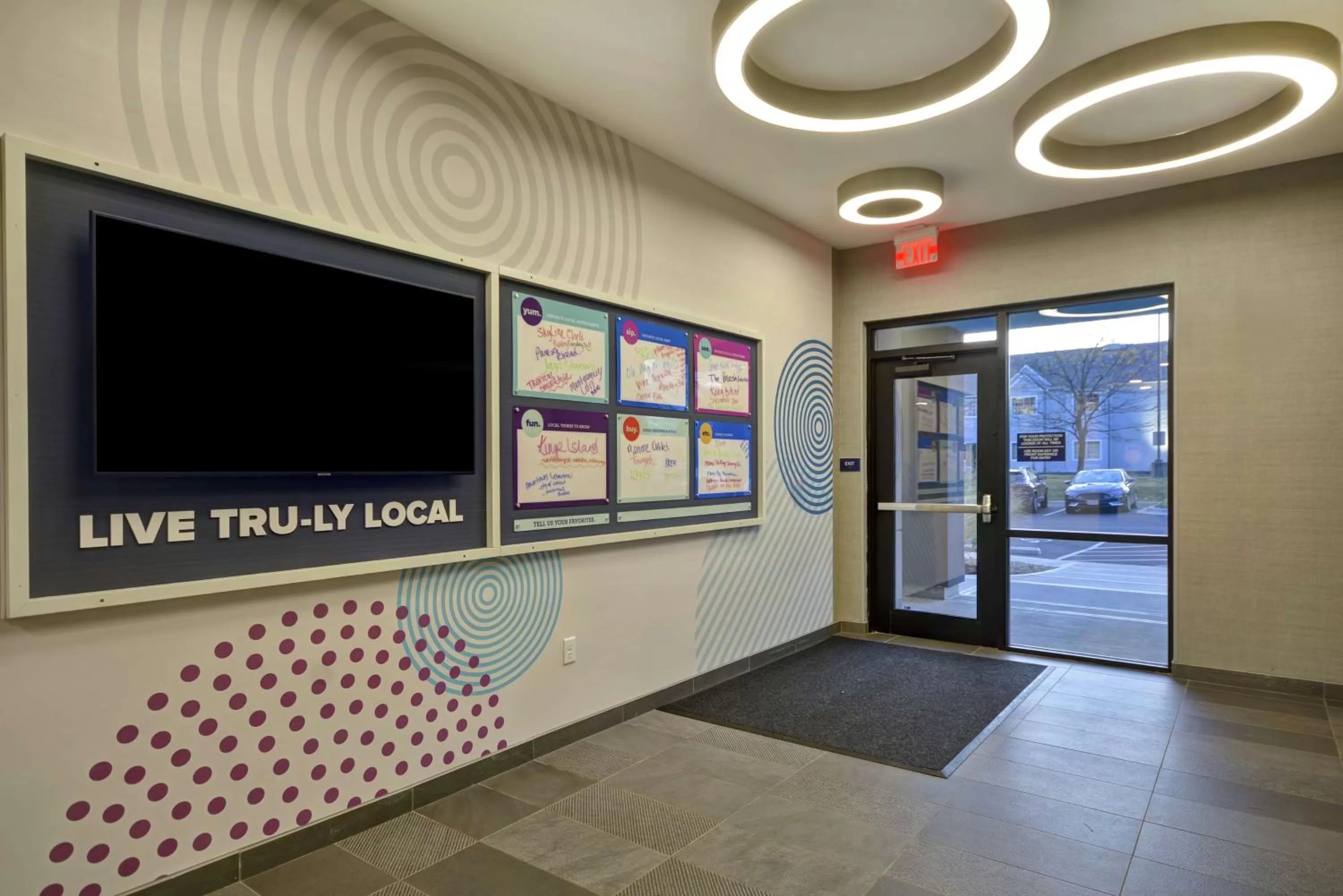 Lobby or reception in Tru By Hilton Mason King's Island
