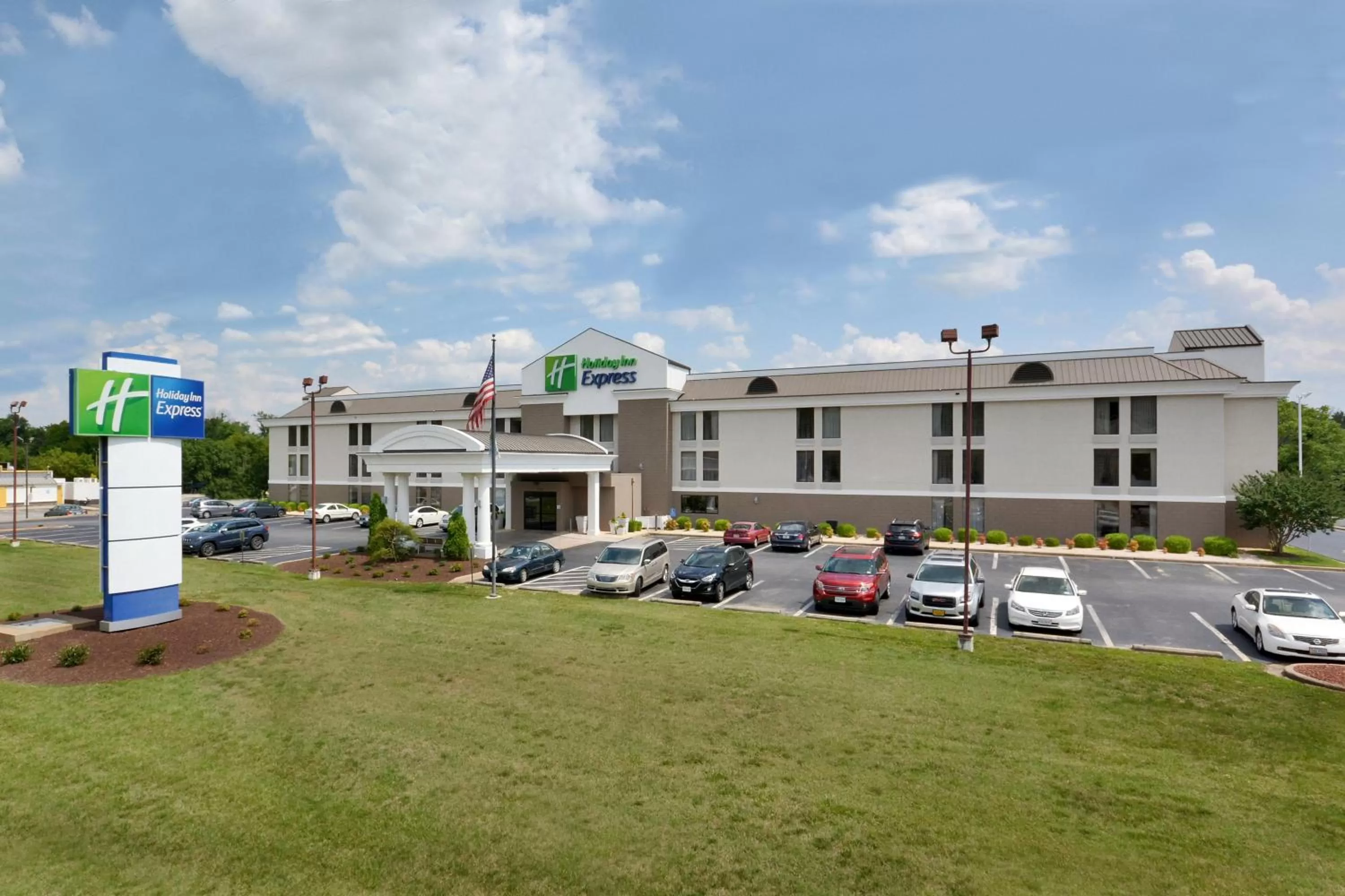 Property building in Holiday Inn Express Danville by IHG