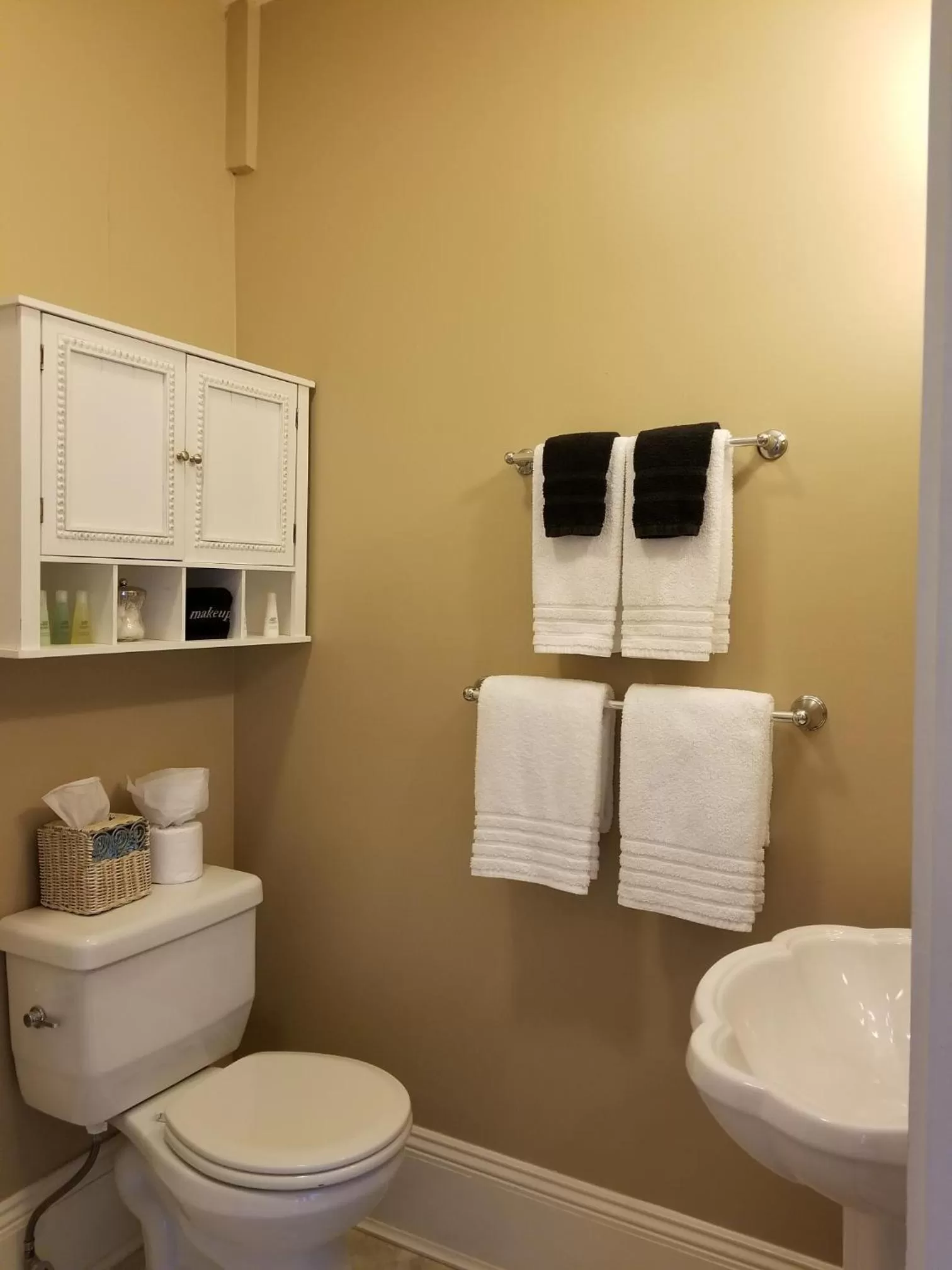 Bathroom in Blackberry Inn