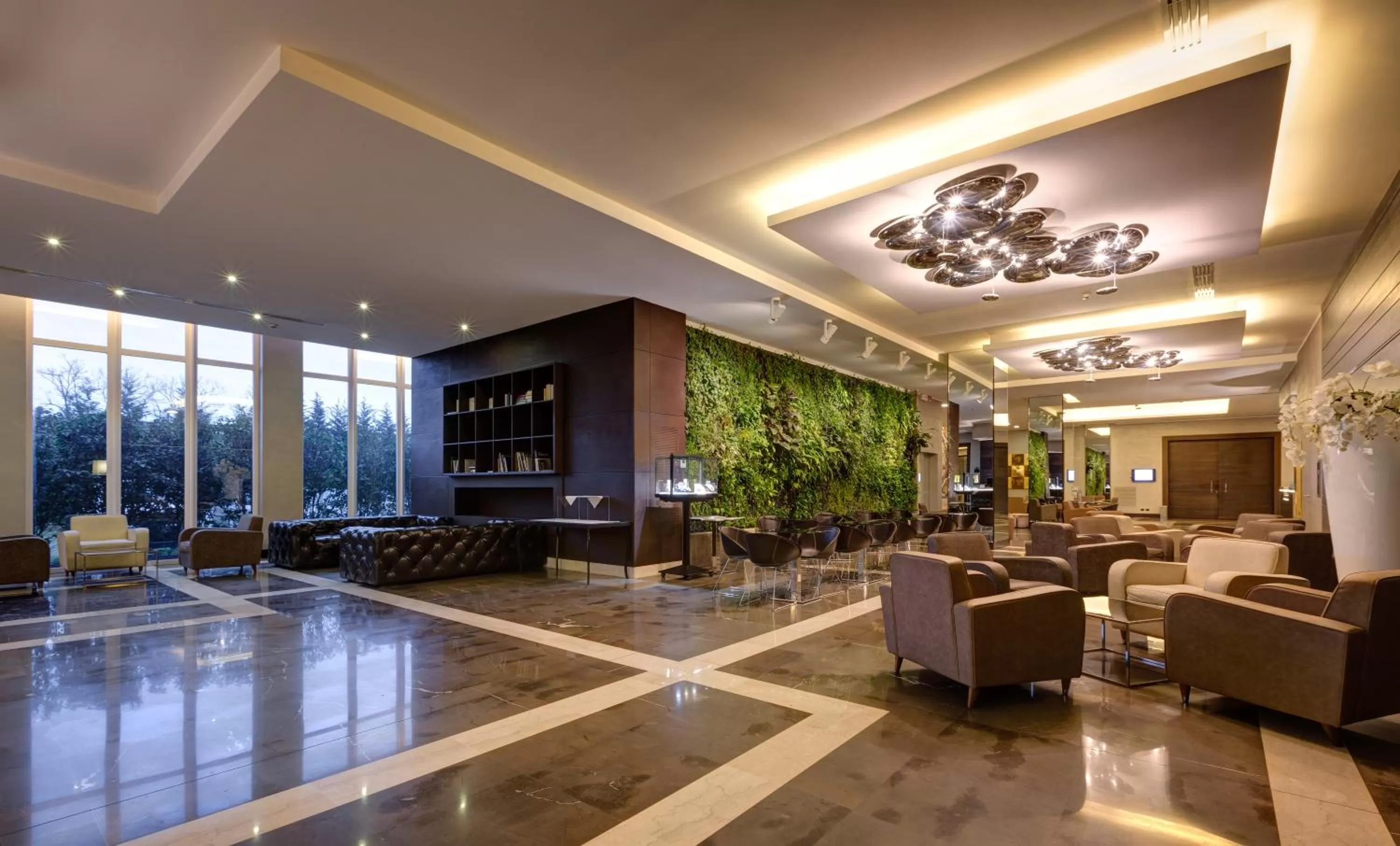Lobby or reception in Klima Hotel Milano Fiere