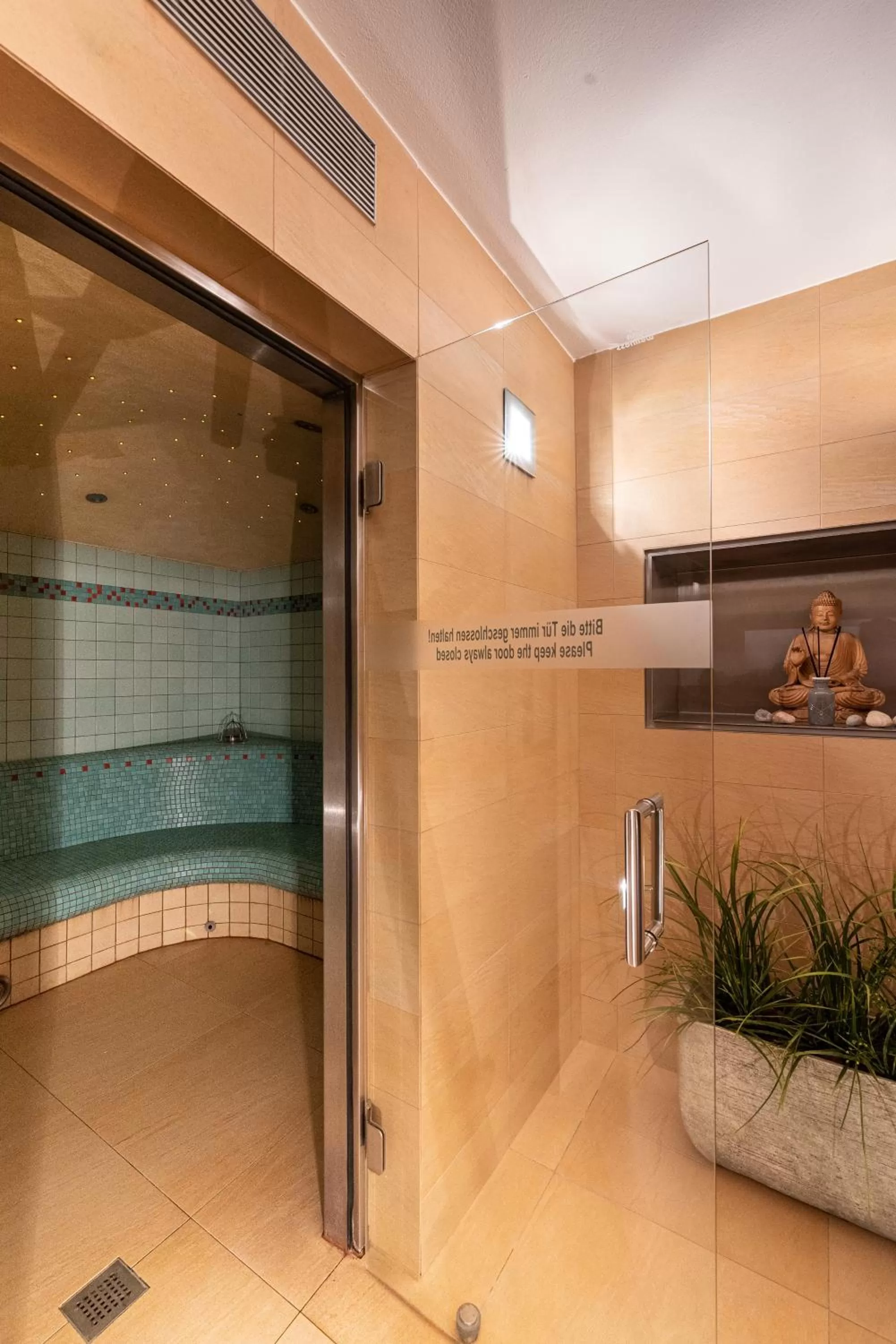 Steam room in Altstadthotel Wolf-Dietrich