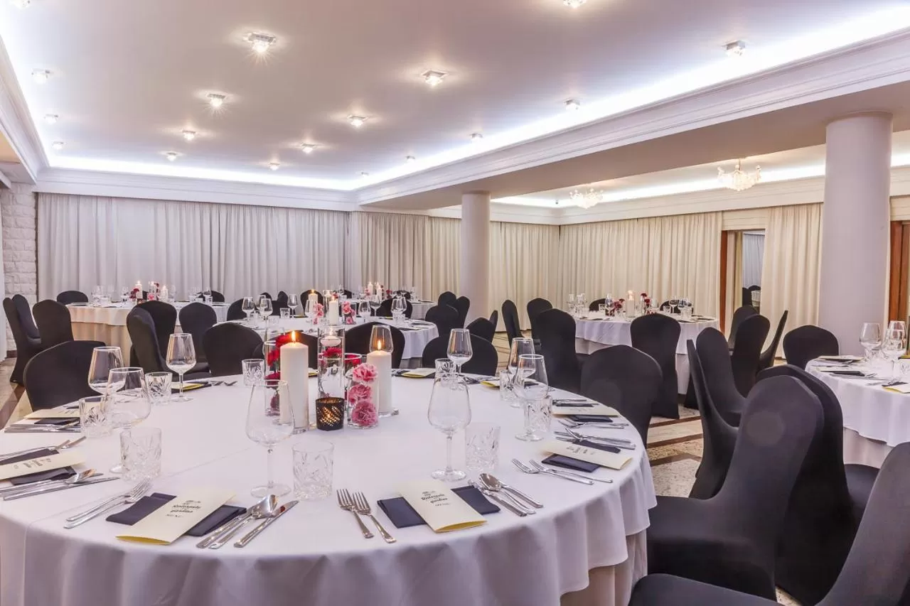 Food and drinks in Villa Palladium