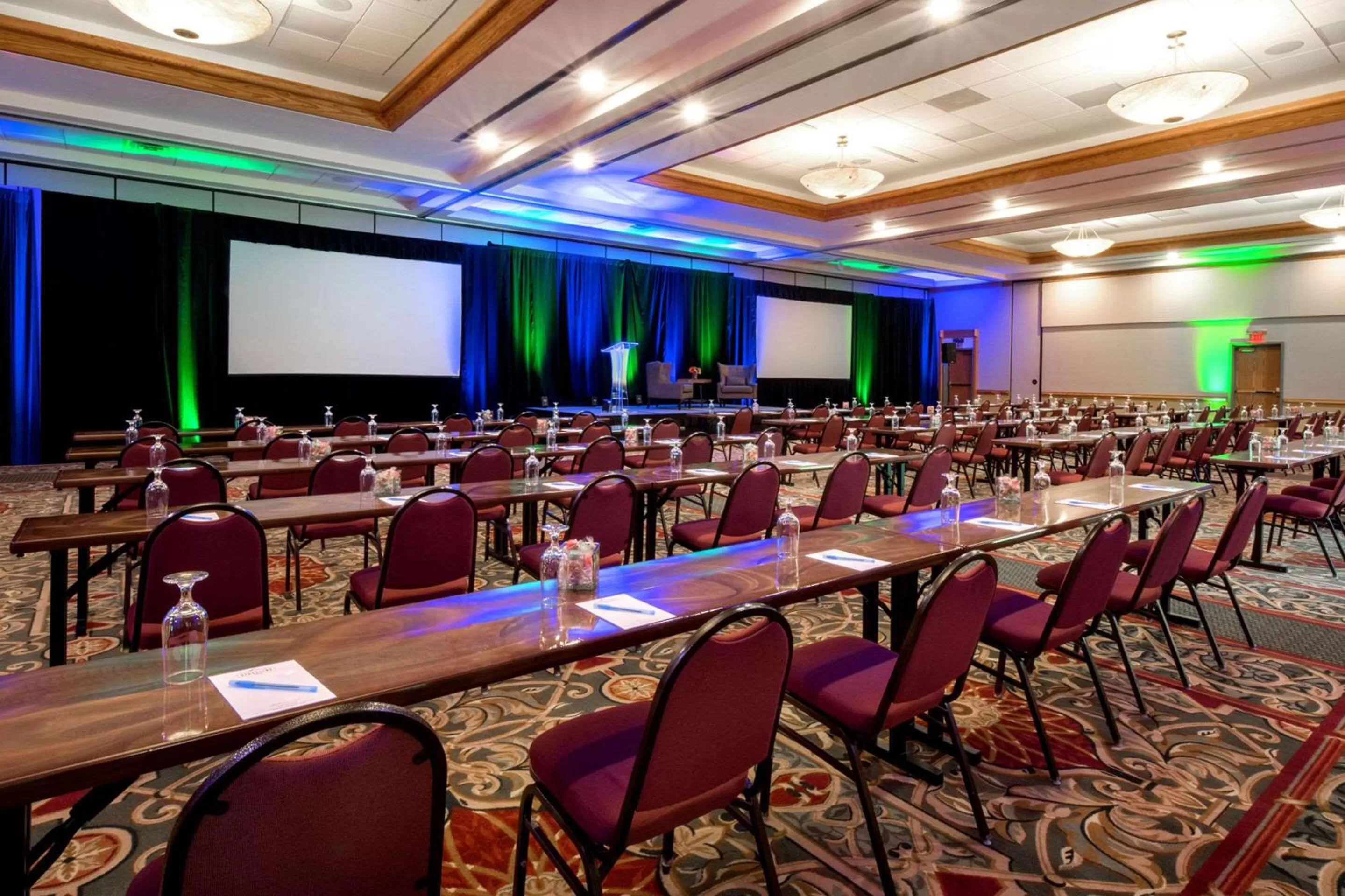 Meeting/conference room in Holiday Inn Estes Park by IHG