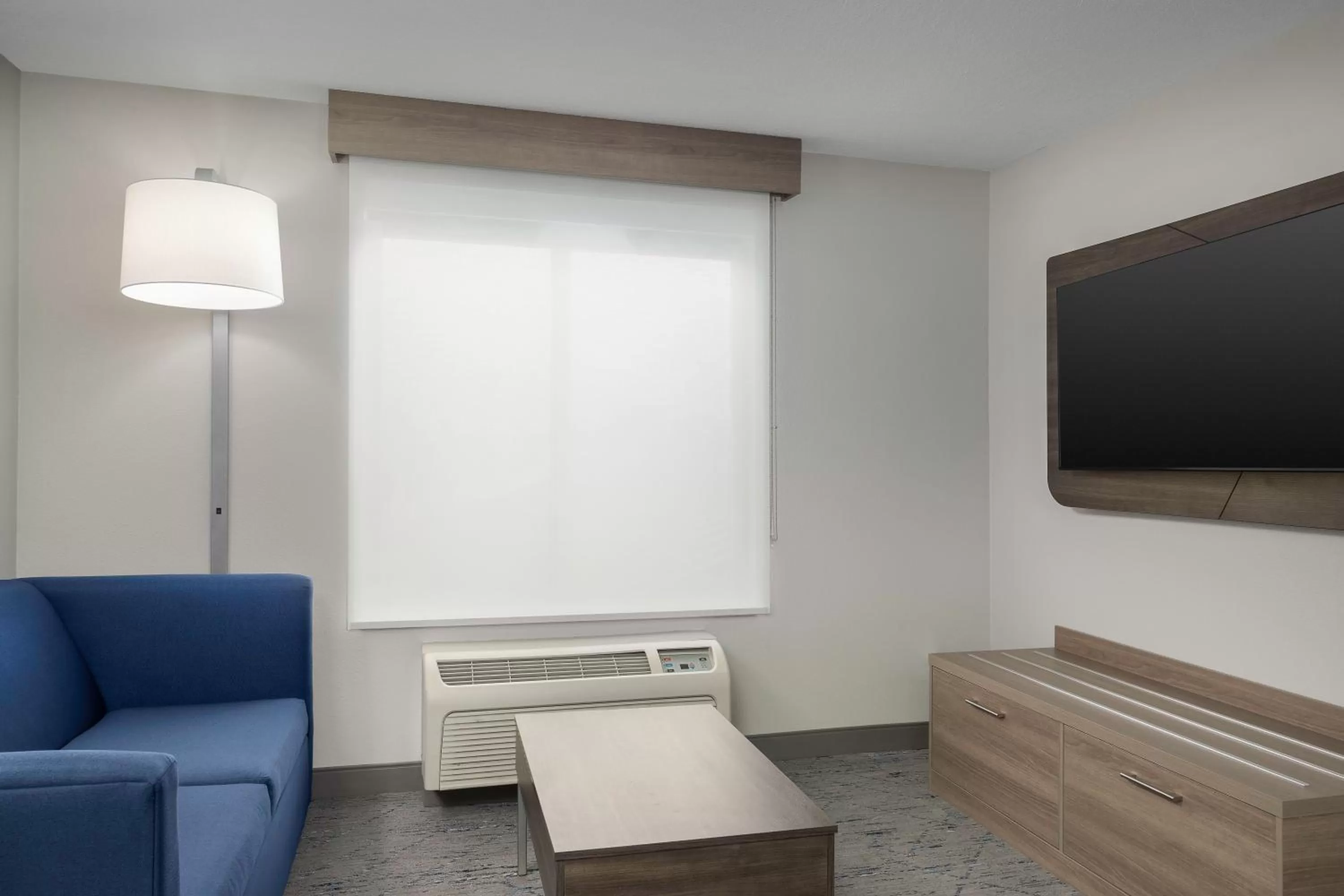 Seating area in Holiday Inn Express & Suites Superior by IHG