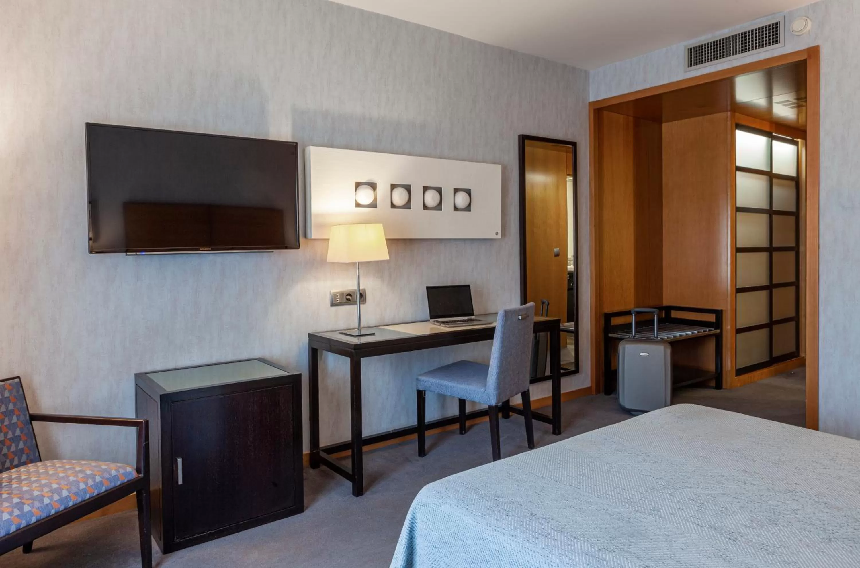 TV and multimedia, Bed in Hotel Macià Real De La Alhambra