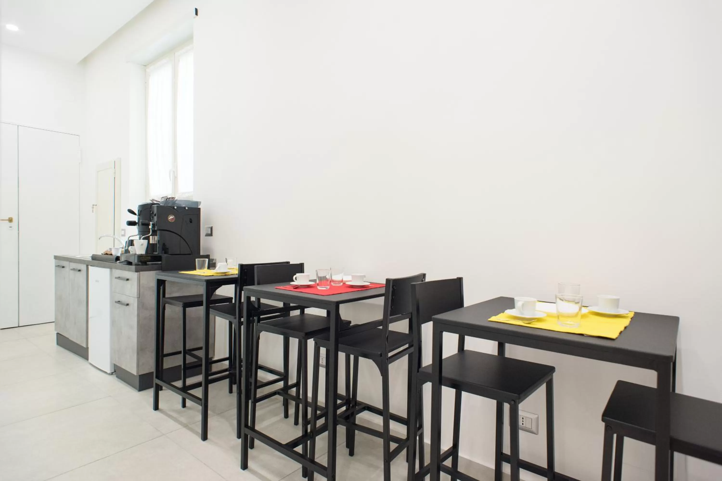 Dining Area in Toledo in