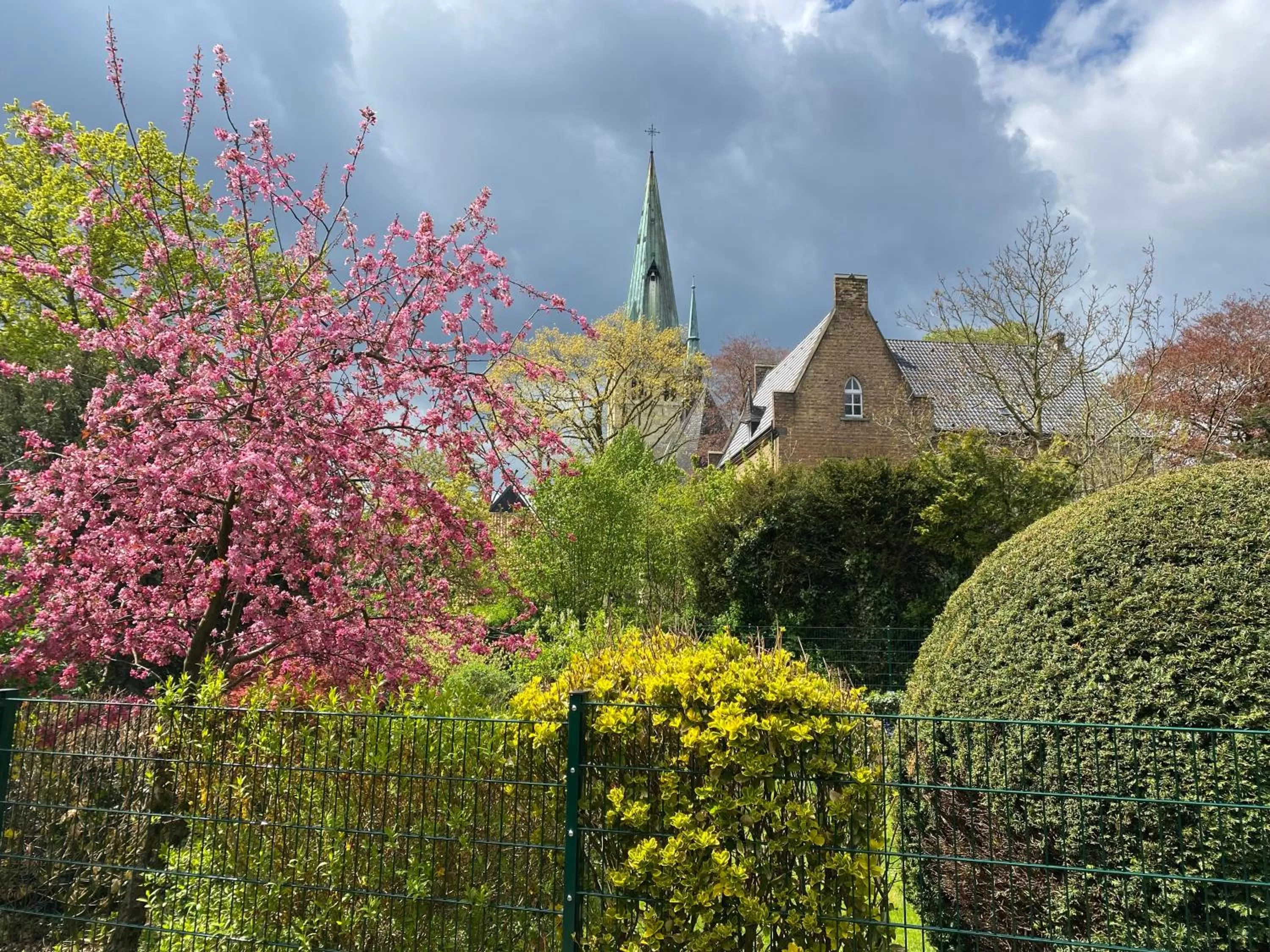 Nearby landmark in Hotel No. 11