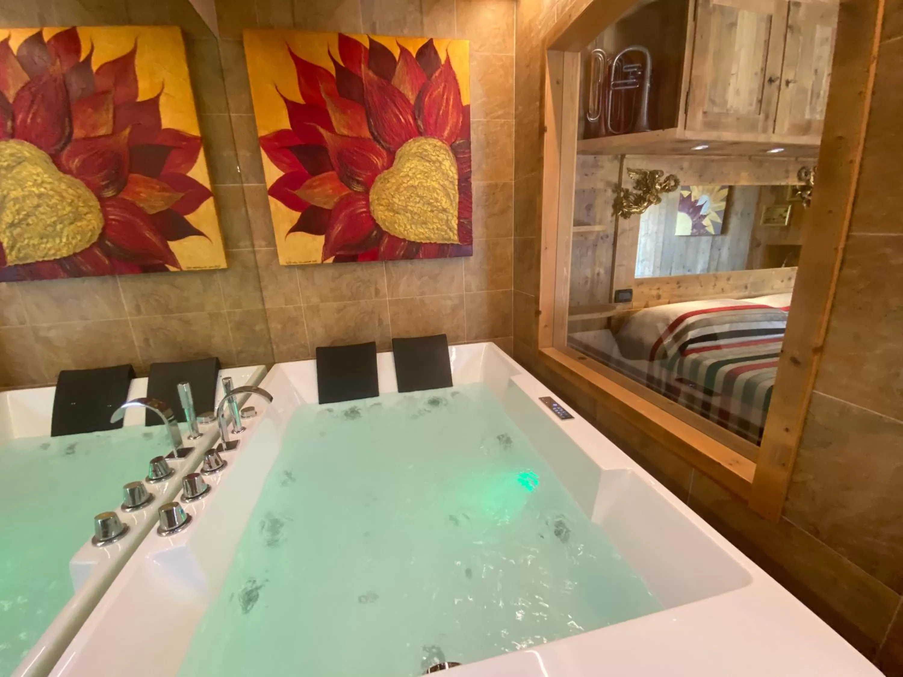 Hot Tub in Le Fate Corbezzole