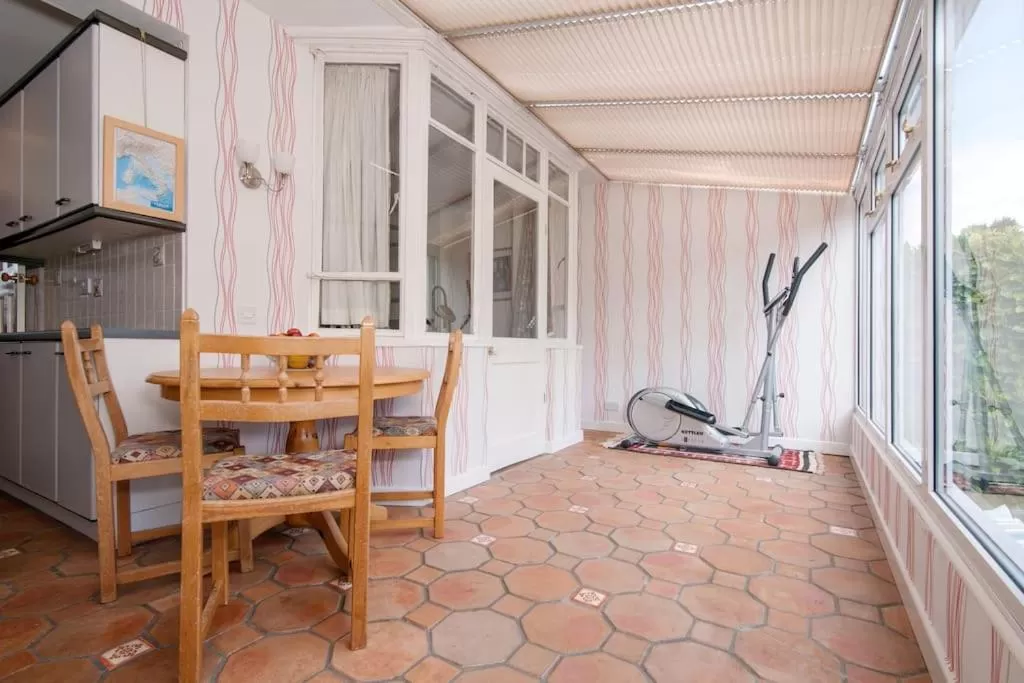 Communal kitchen in Comfortable rooms