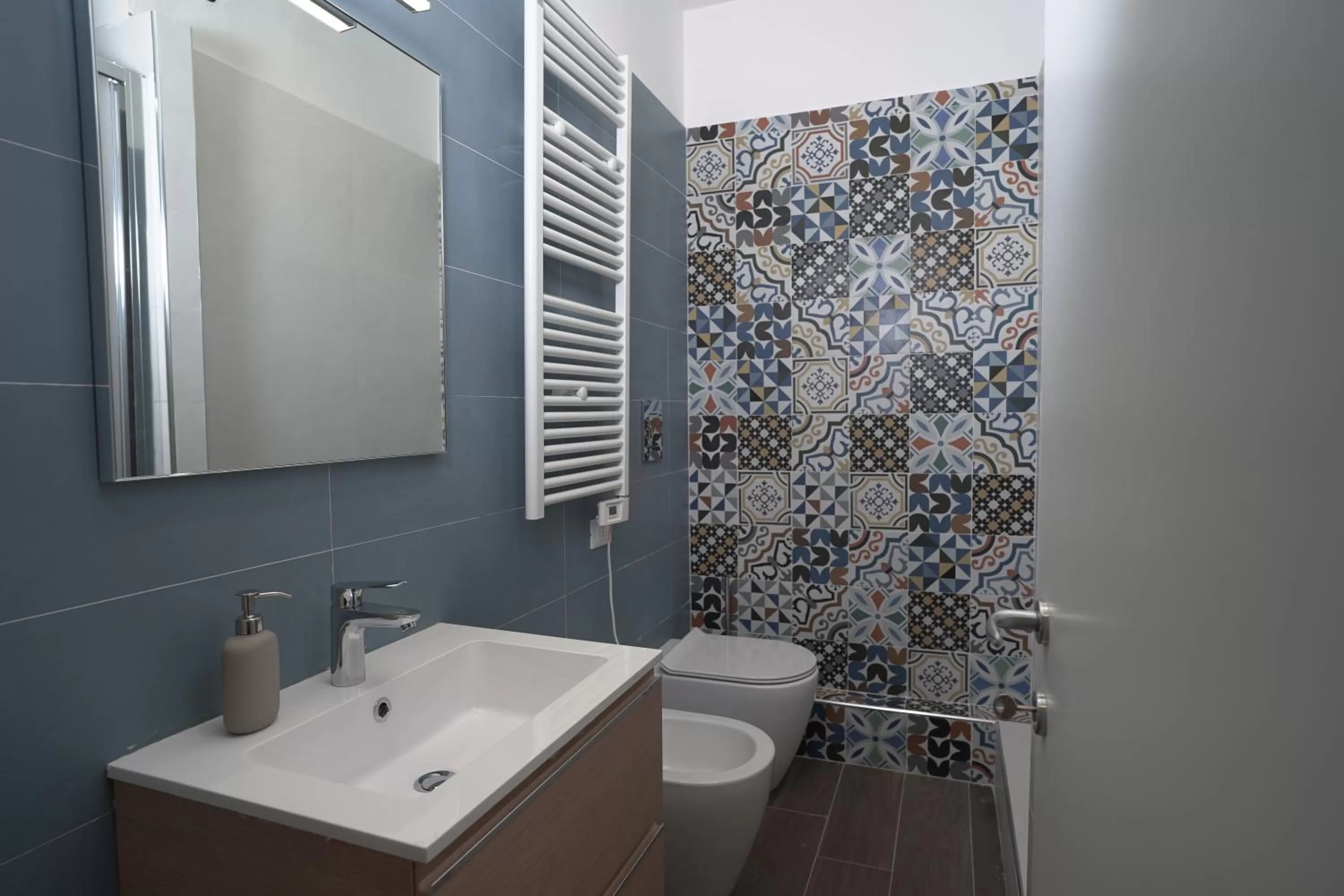 Bathroom in Sorrento B&amp;D Rooms