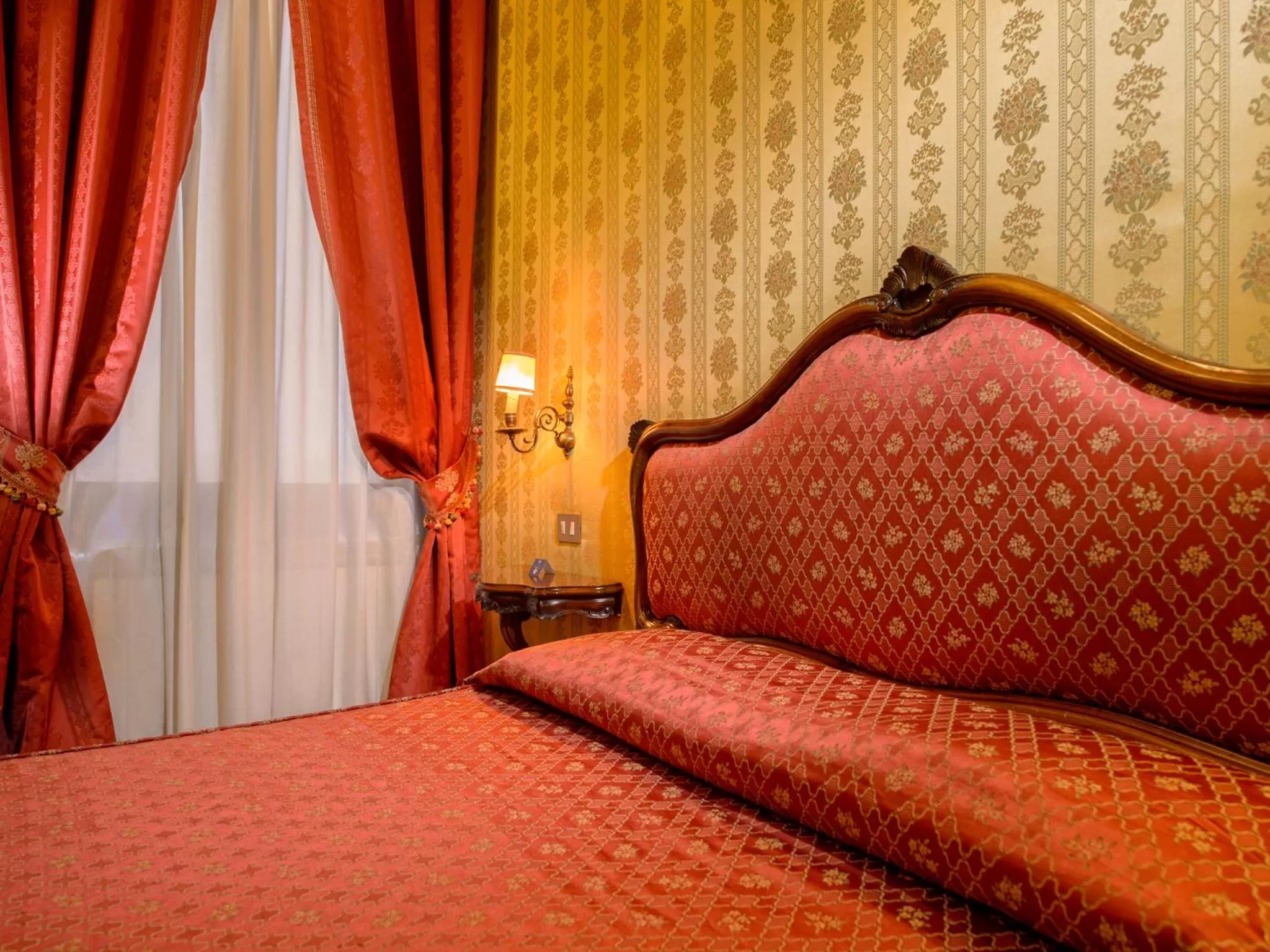 Photo of the whole room, Bed in Centauro Hotel