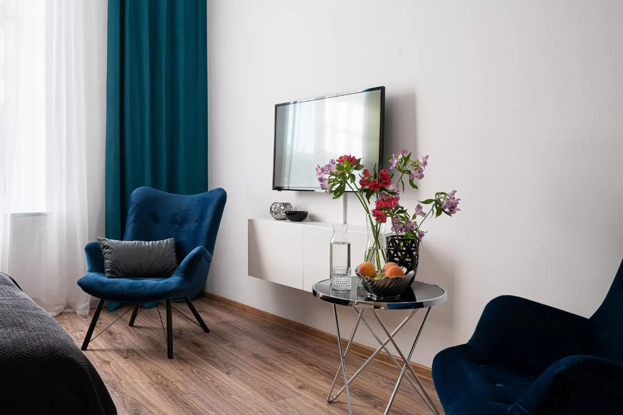 TV and multimedia in Hotel Sofia by The Railway Station Wroclaw