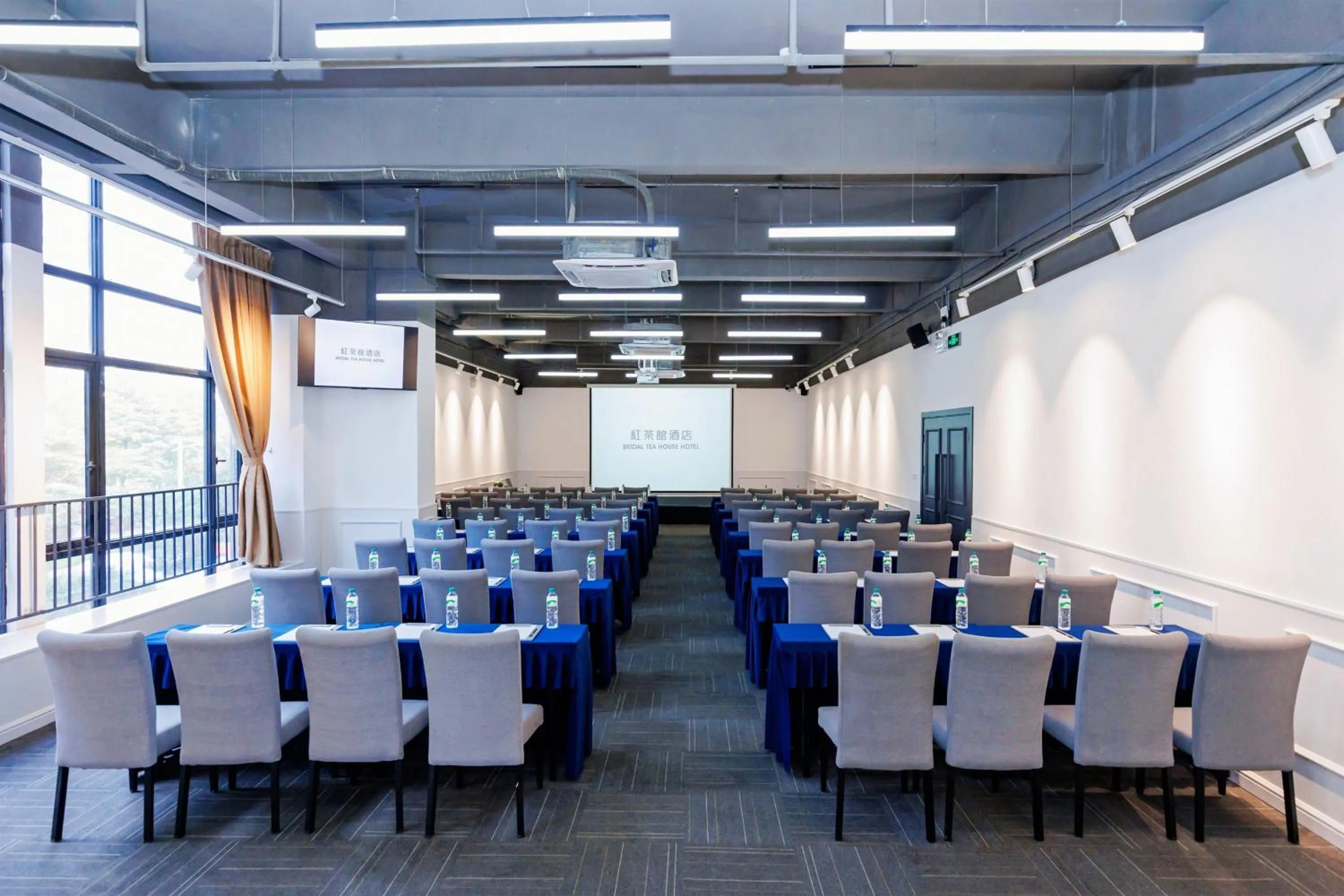 Meeting/conference room in Bridal Tea House Hotel