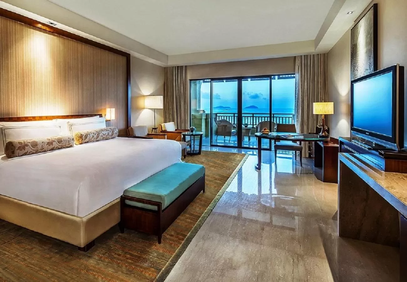 Photo of the whole room, Bed in The Ritz-Carlton Sanya, Yalong Bay