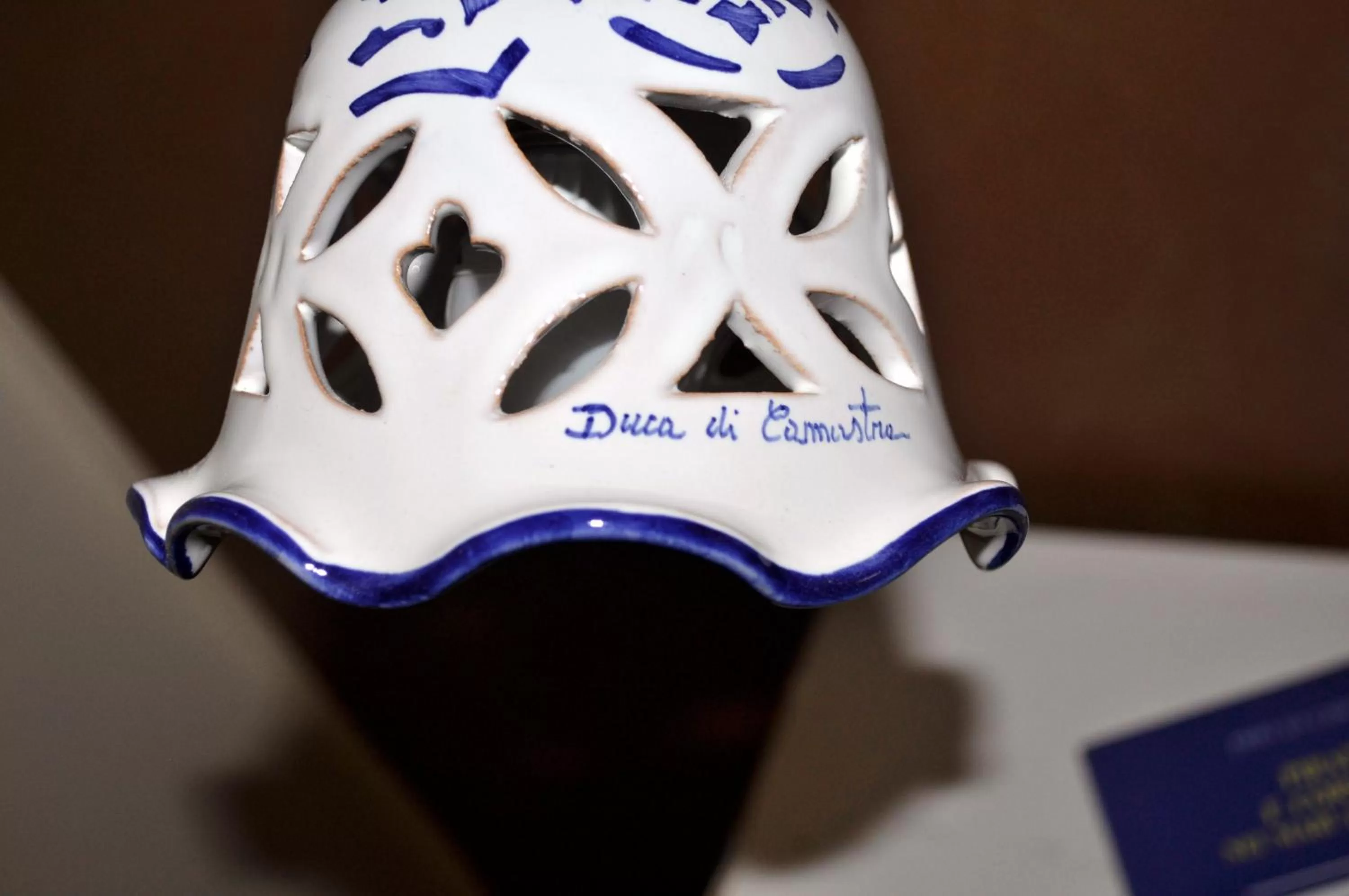 Decorative detail in Stupor Mundi Bed and Breakfast