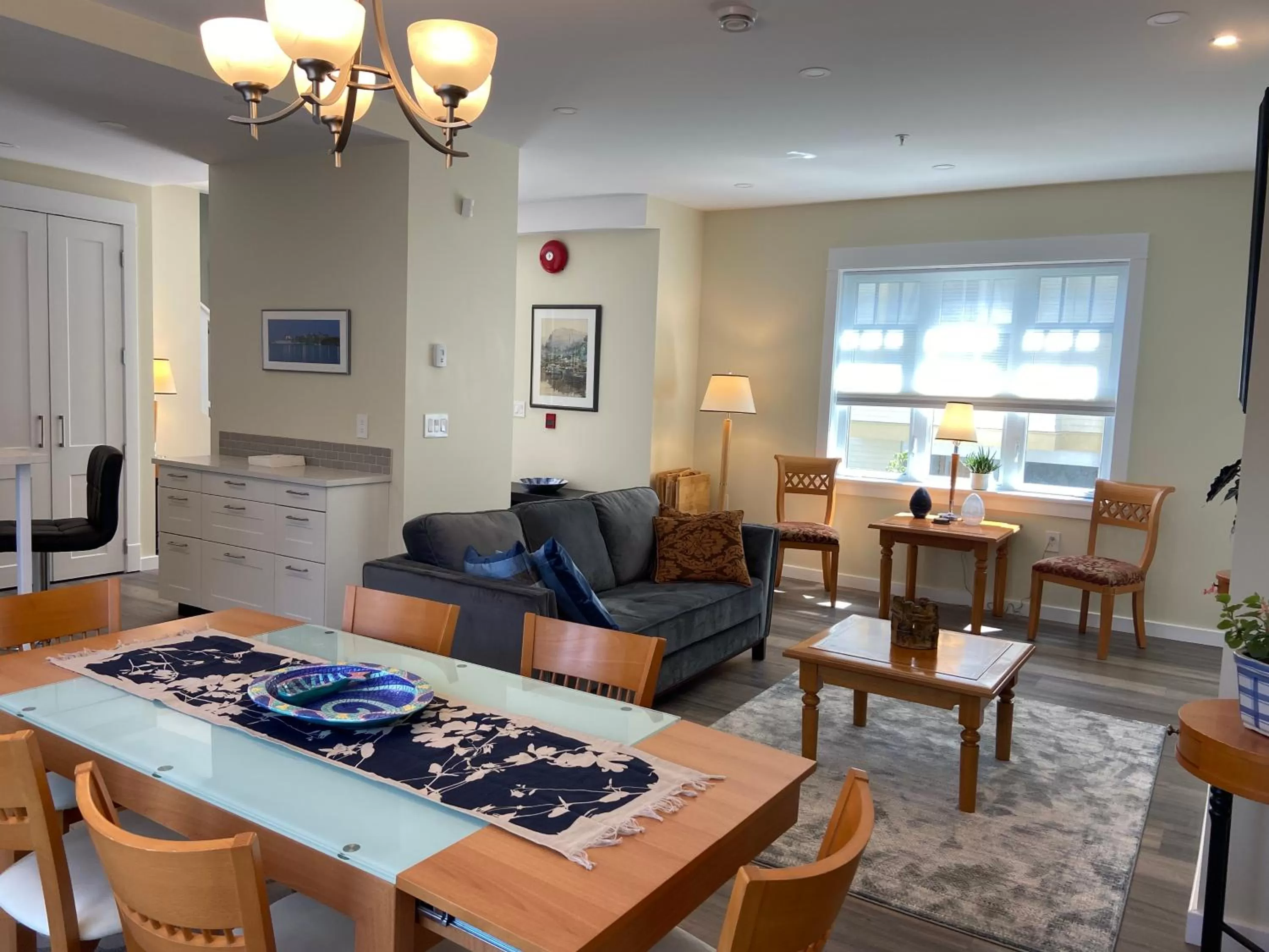 Communal lounge/ TV room in Windsor Guest House