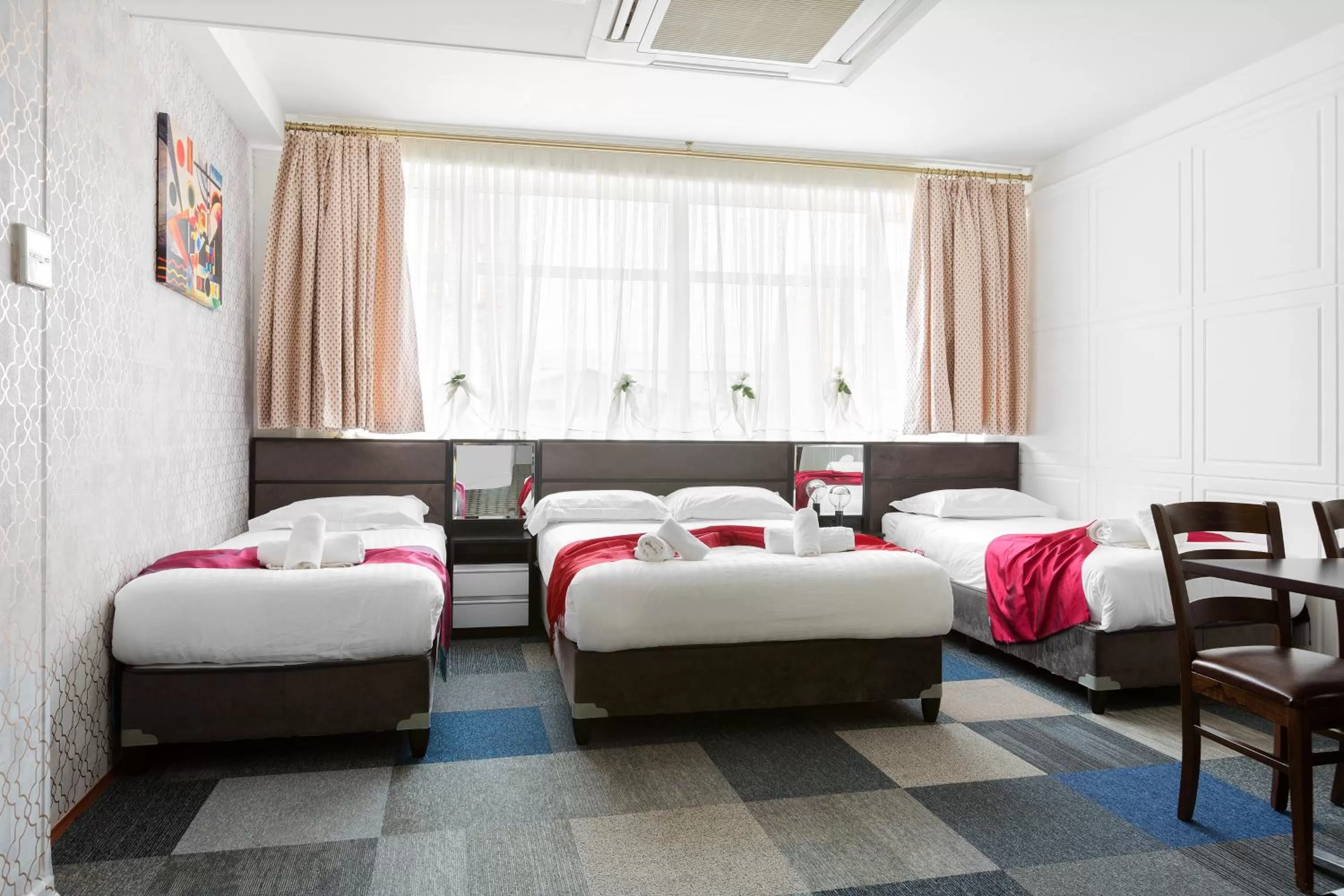 View (from property/room), Bed in Central Hoxton Shoreditch