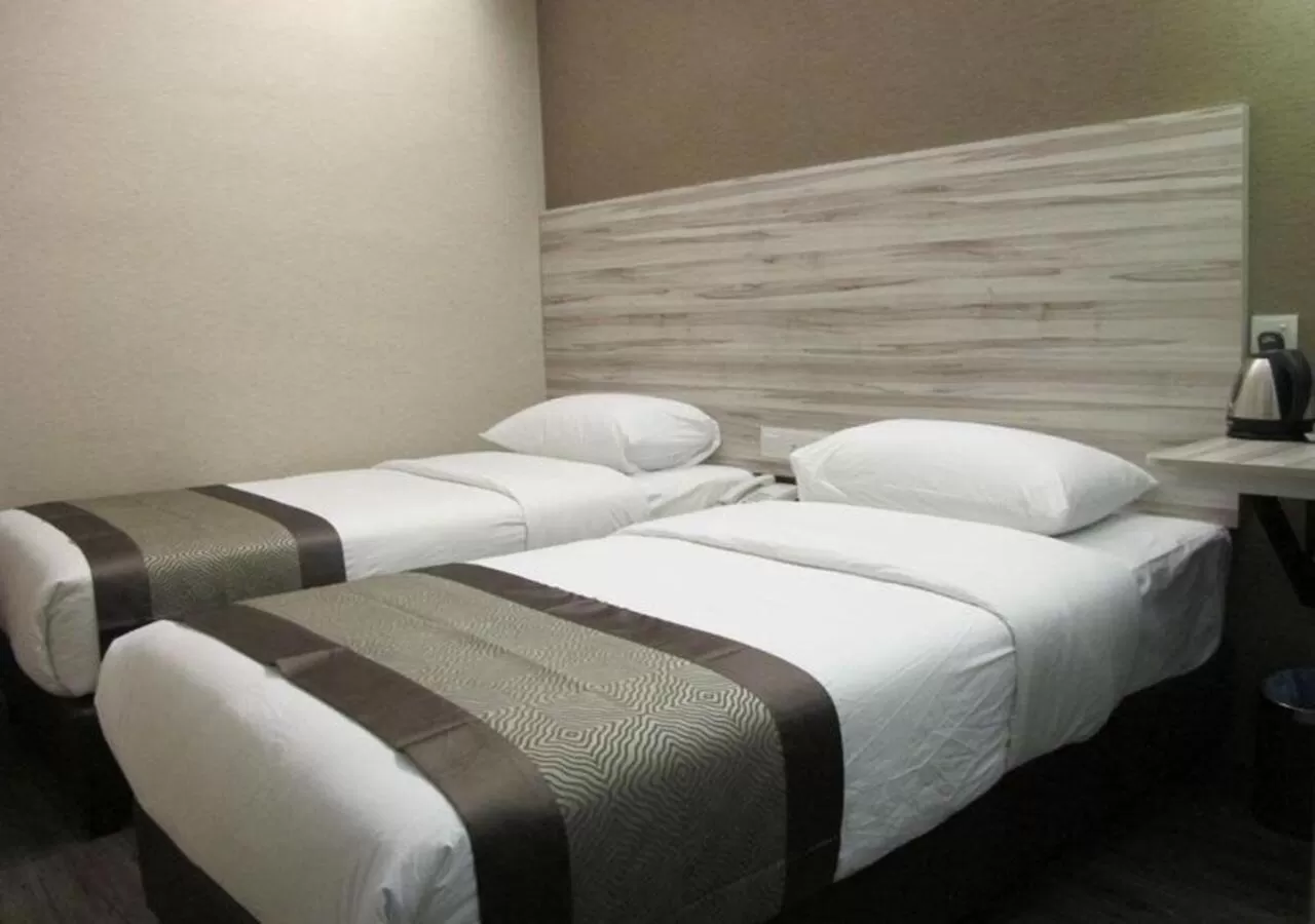 Bed in Hotel Austin Paradise - Taman Pulai Utama
