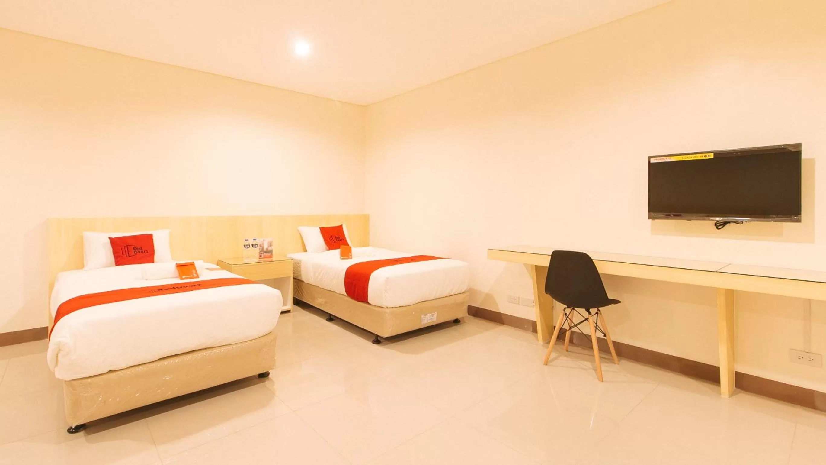 Bedroom, Bed in RedDoorz Plus @ Kaizen Suites Taft Avenue
